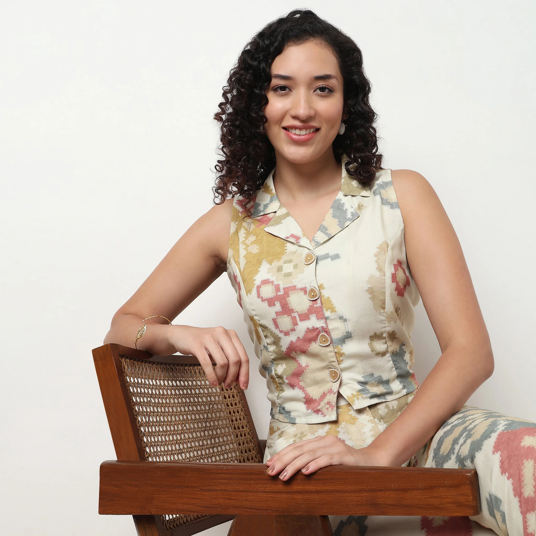 Printed Lapel Collar Crop Top - Image 2
