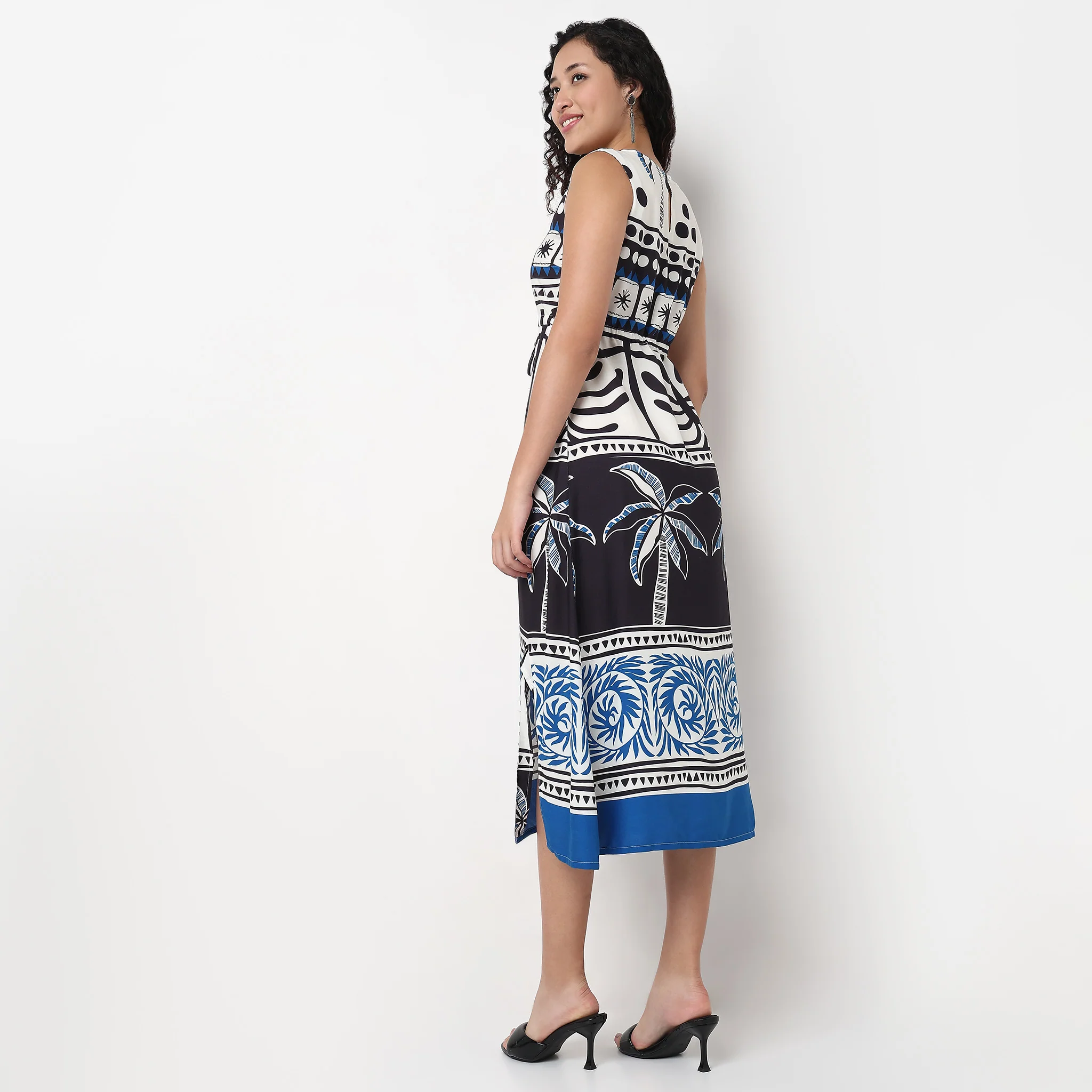 Sleeveless Printed Maxi Dress - Image 3