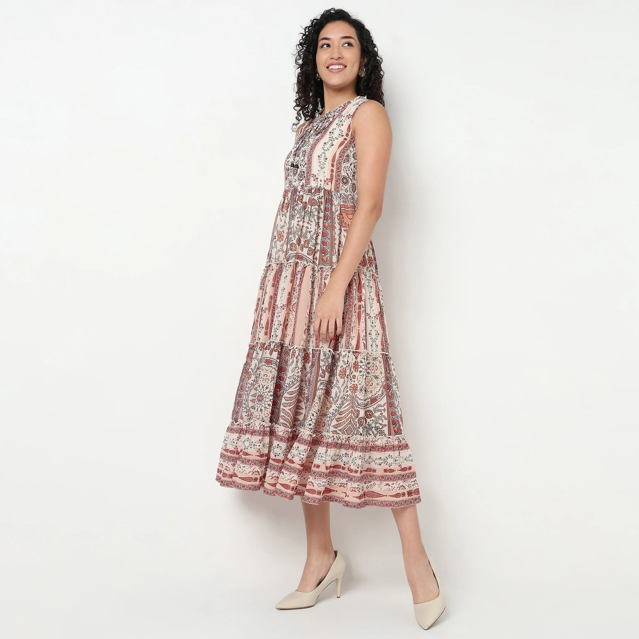 Sleeveless Tiered Georgette Dress - Image 5