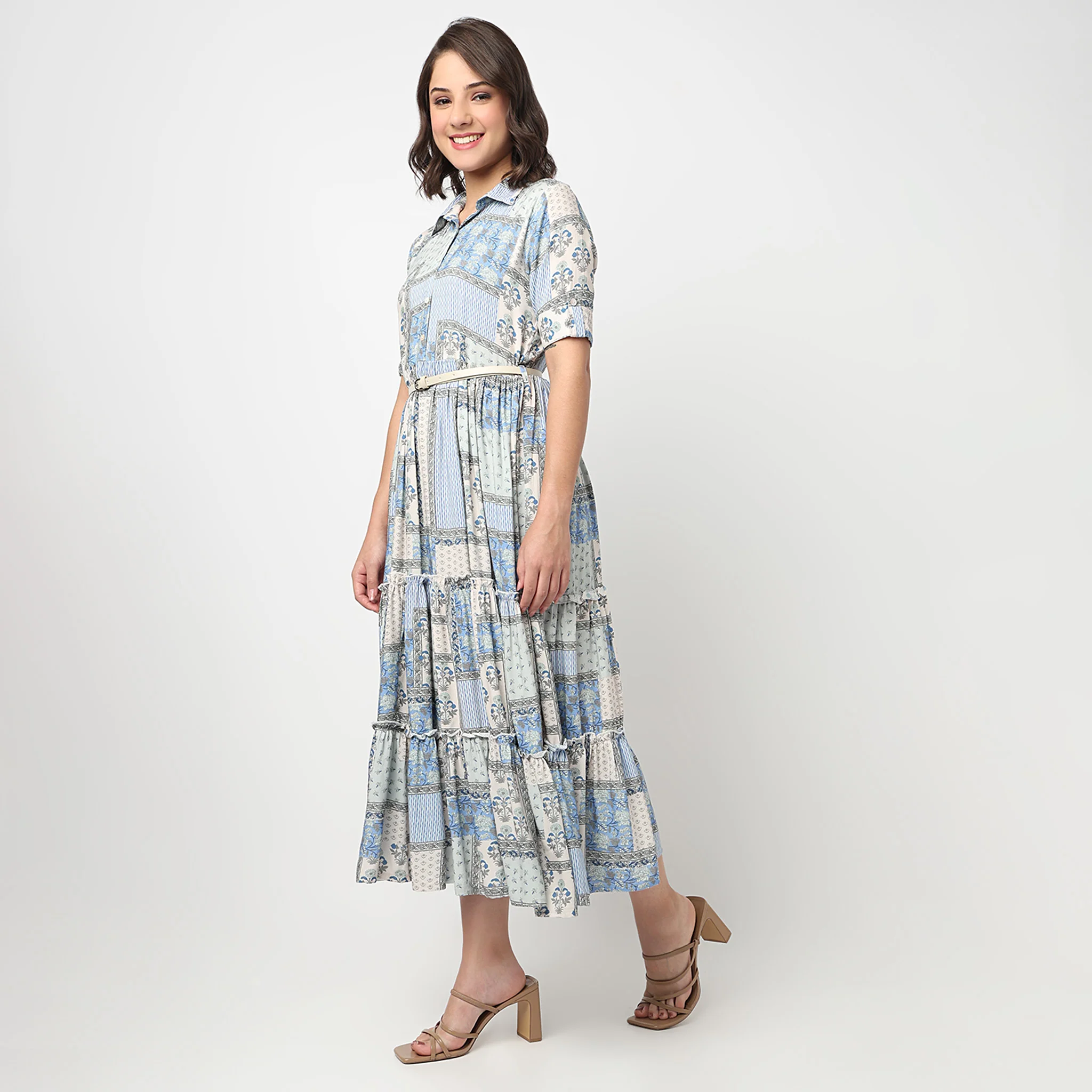 Sleeveless Tiered Shirt Dress - Image 5