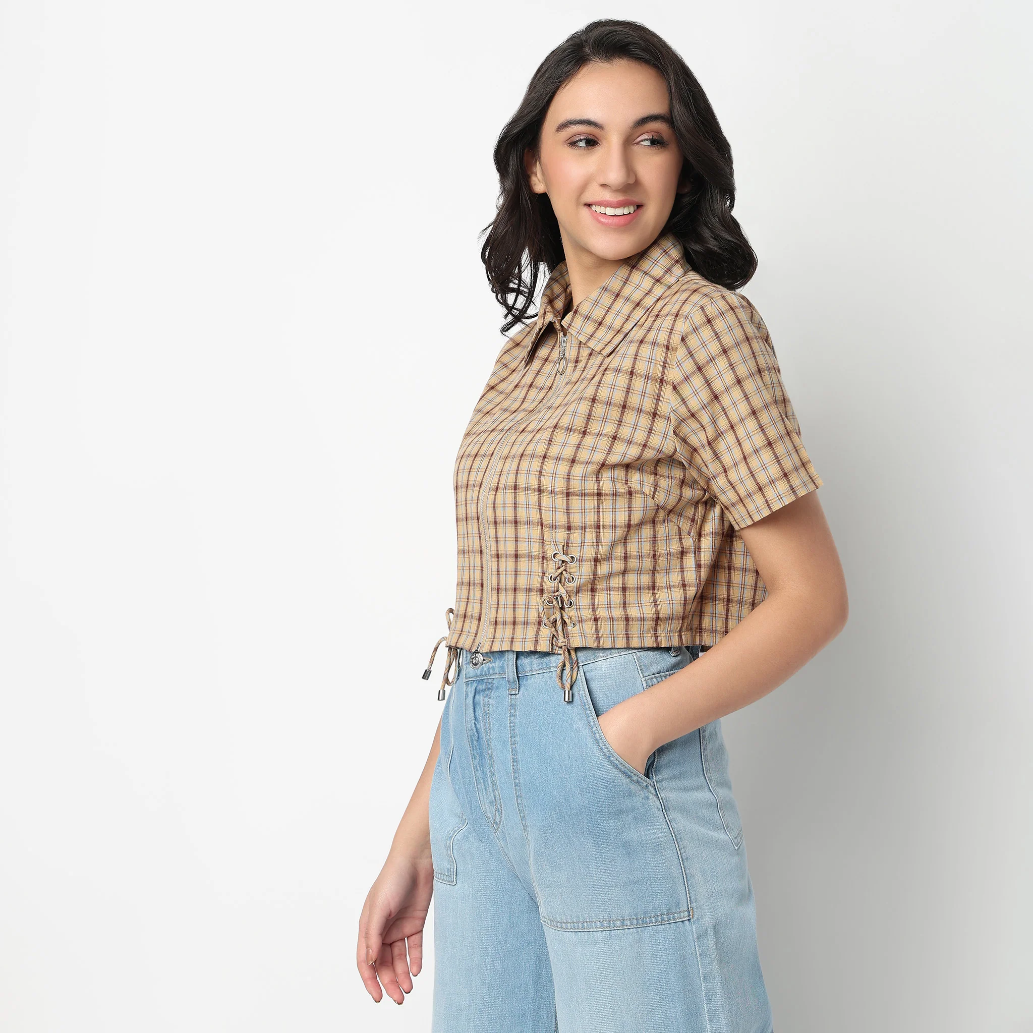 Slim Fit Checkered Cropped Shirt - Image 5