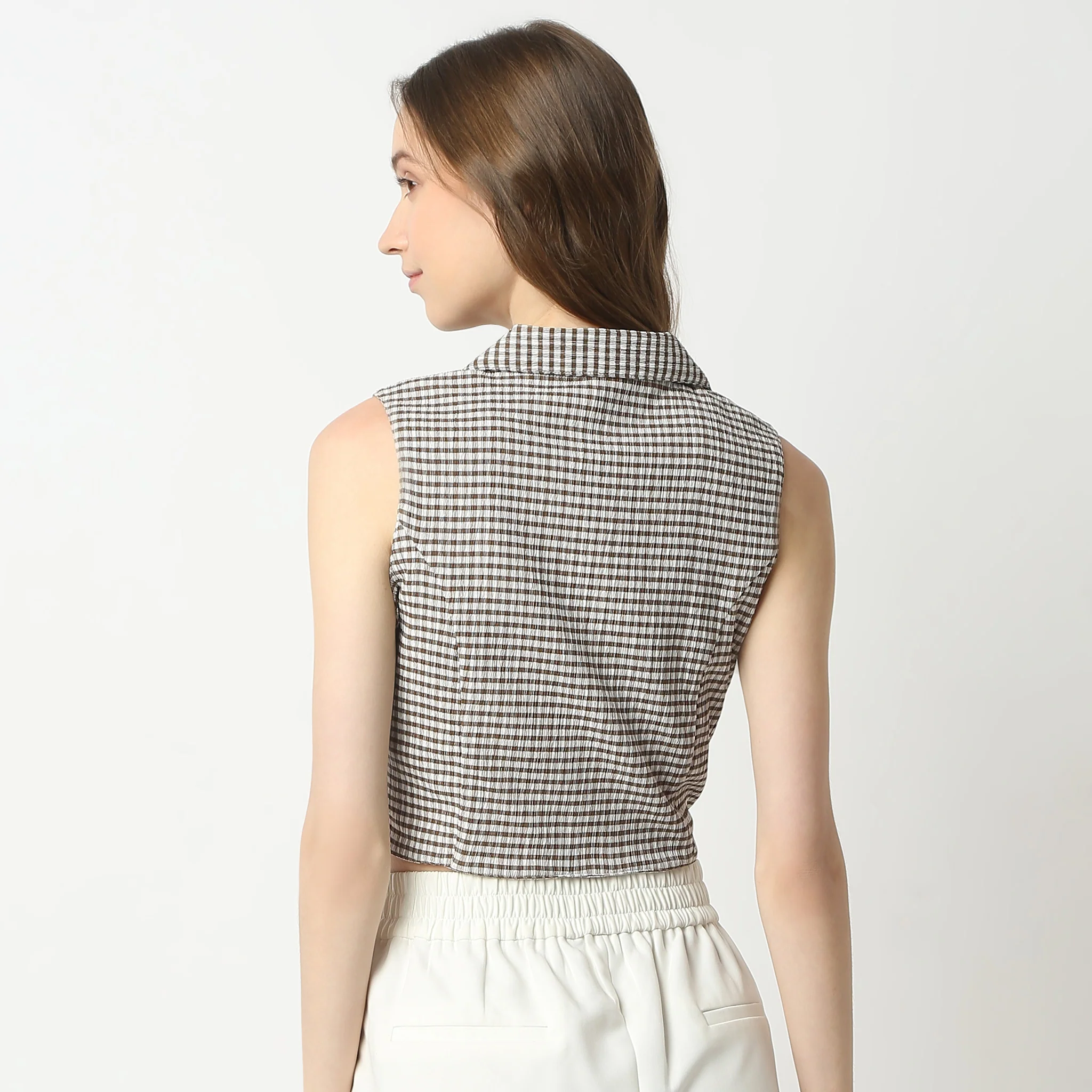 Slim Fit Checkered Sleeveless Lapel Collar Shirt - Image 3