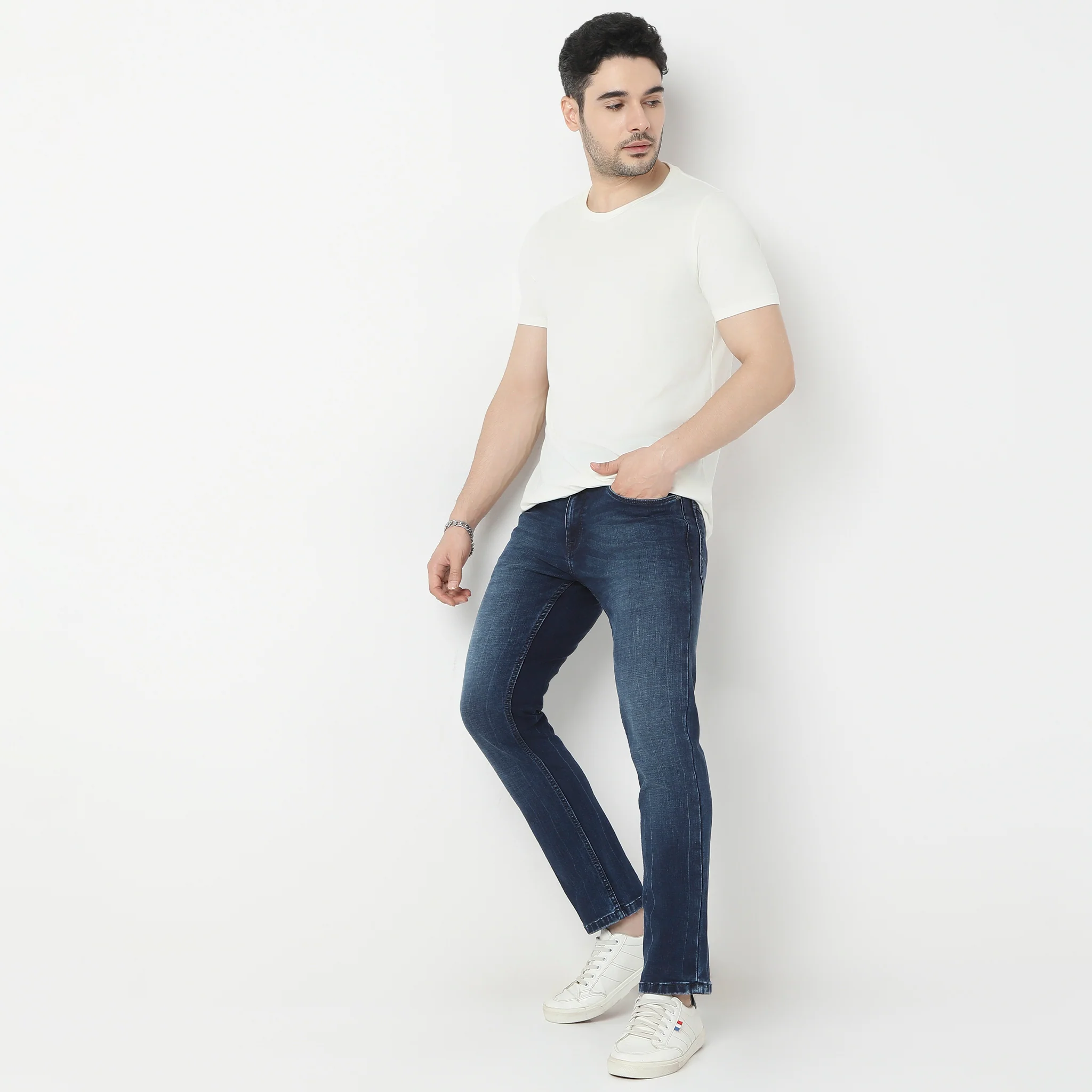 Union of Denim™ Adv Extra Strtech Indigo "Knit" Fabric Classic Wash Soft Feel Jeans - Straight Slim Fit