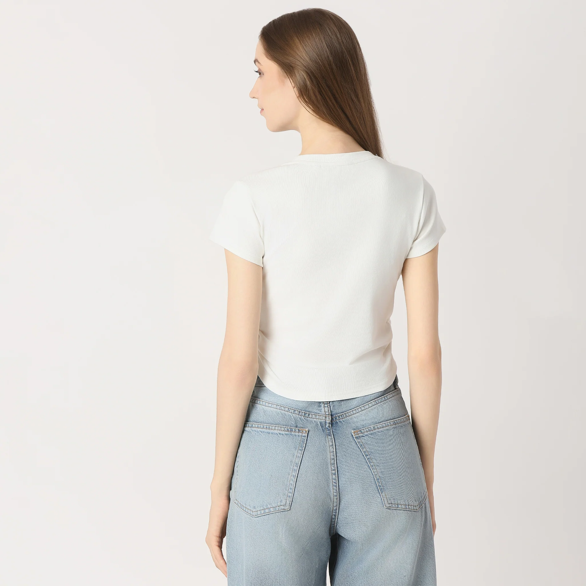 Slim Fit Graphic Short Sleeve Made With Comfortable Fabric And Unique Front Print T-Shirt - Image 3