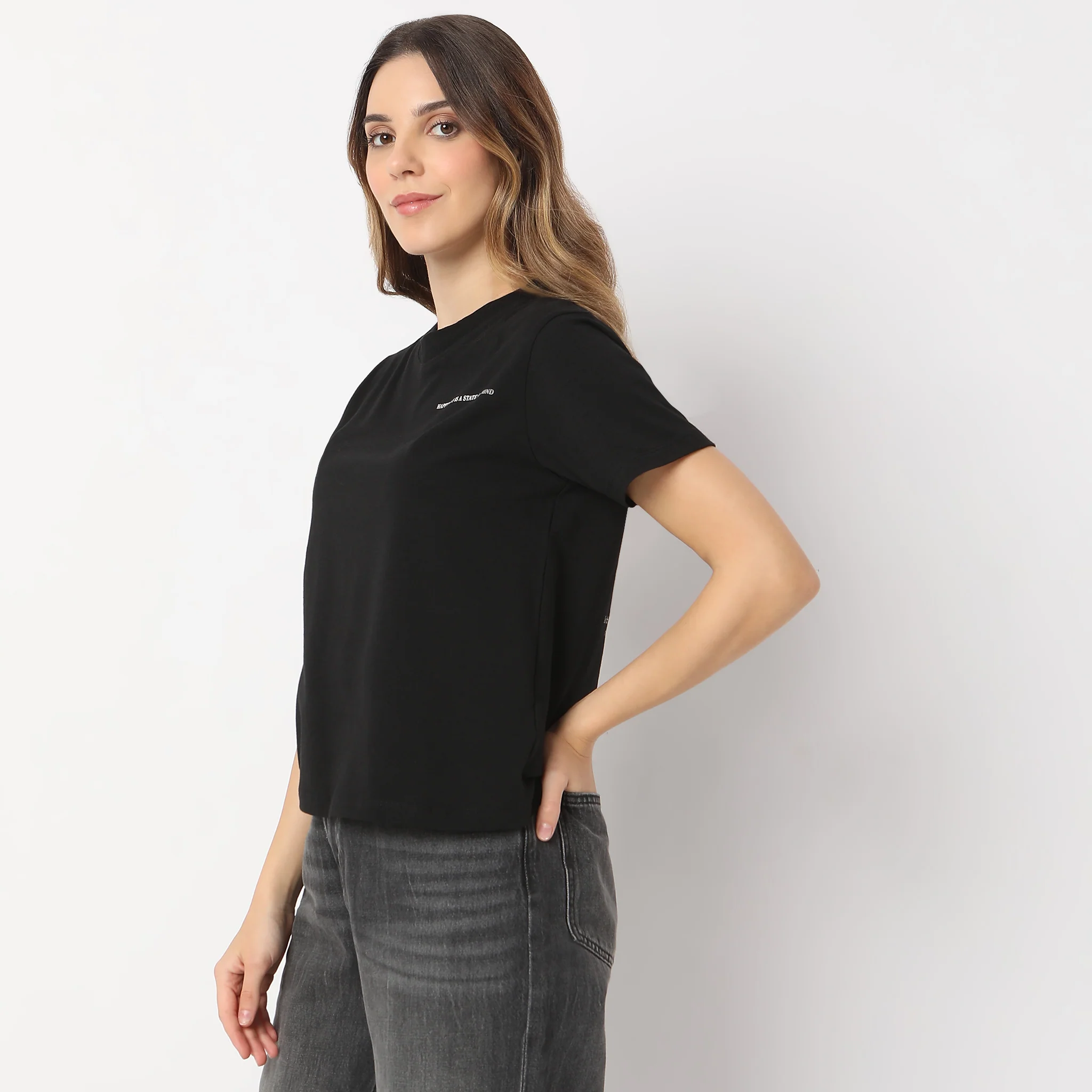 Slim Fit Graphic Short Sleeve Slim Fit T-Shirt - Image 4