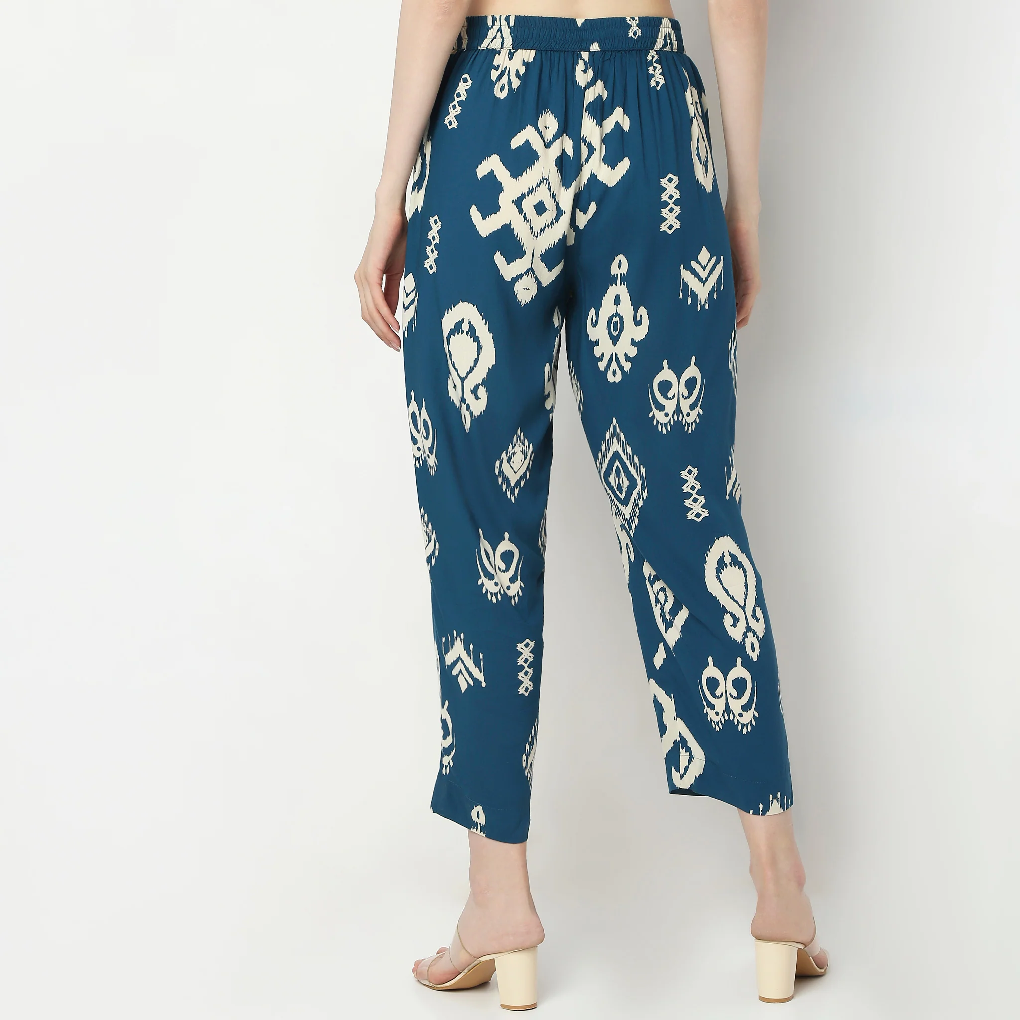 Slim Fit High Rise Pants - Image 3