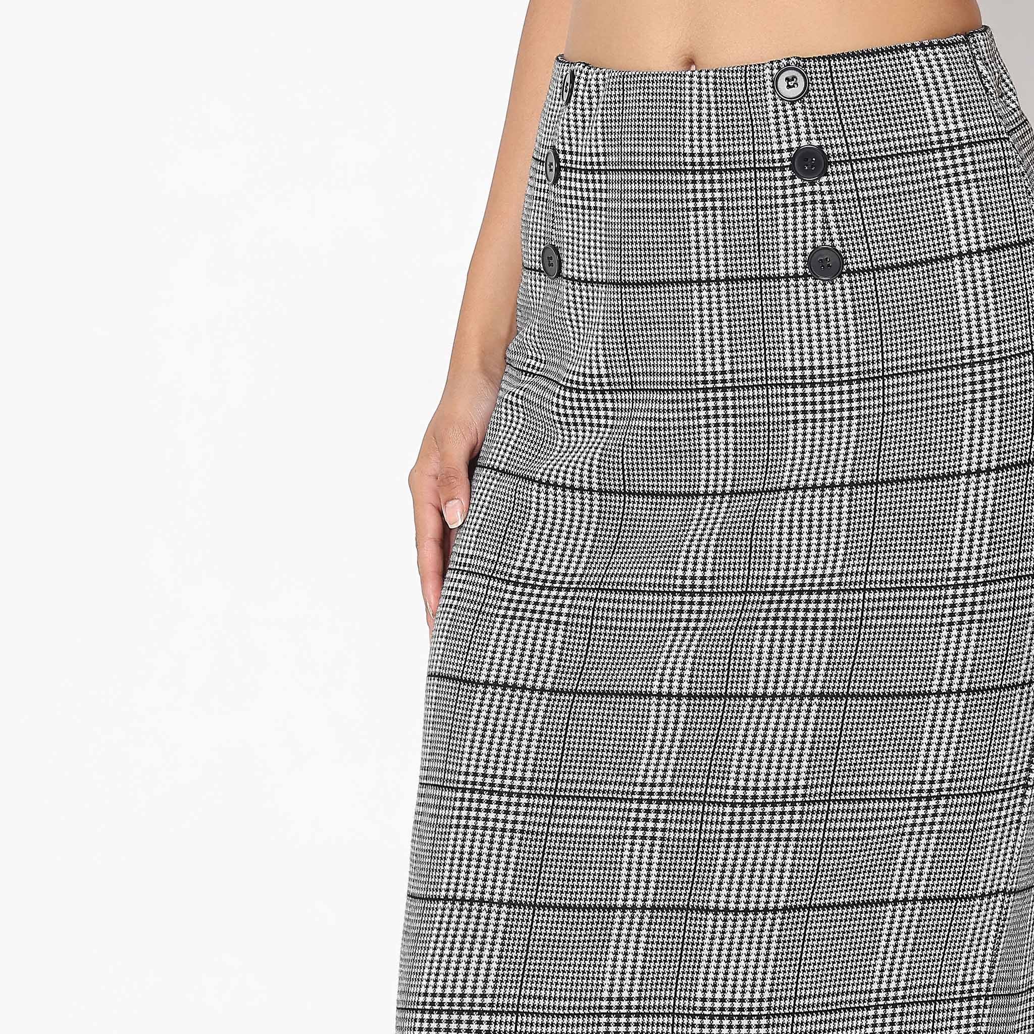 Slim Fit Houndstooth High Rise Skirt - Image 4