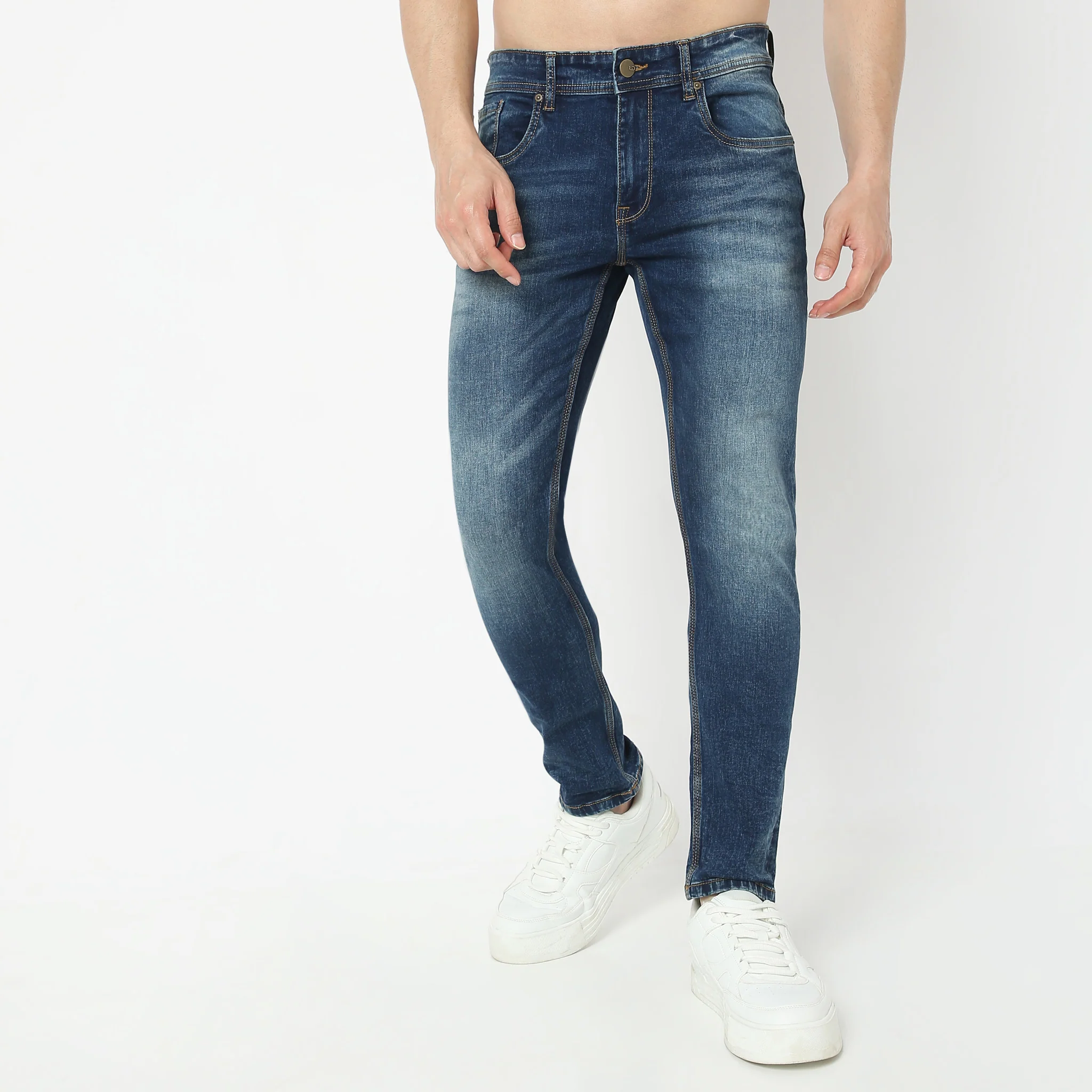 Union of Denim® - Towel Wash With 3D Whiskets - Slim Fit Jeans - Image 2