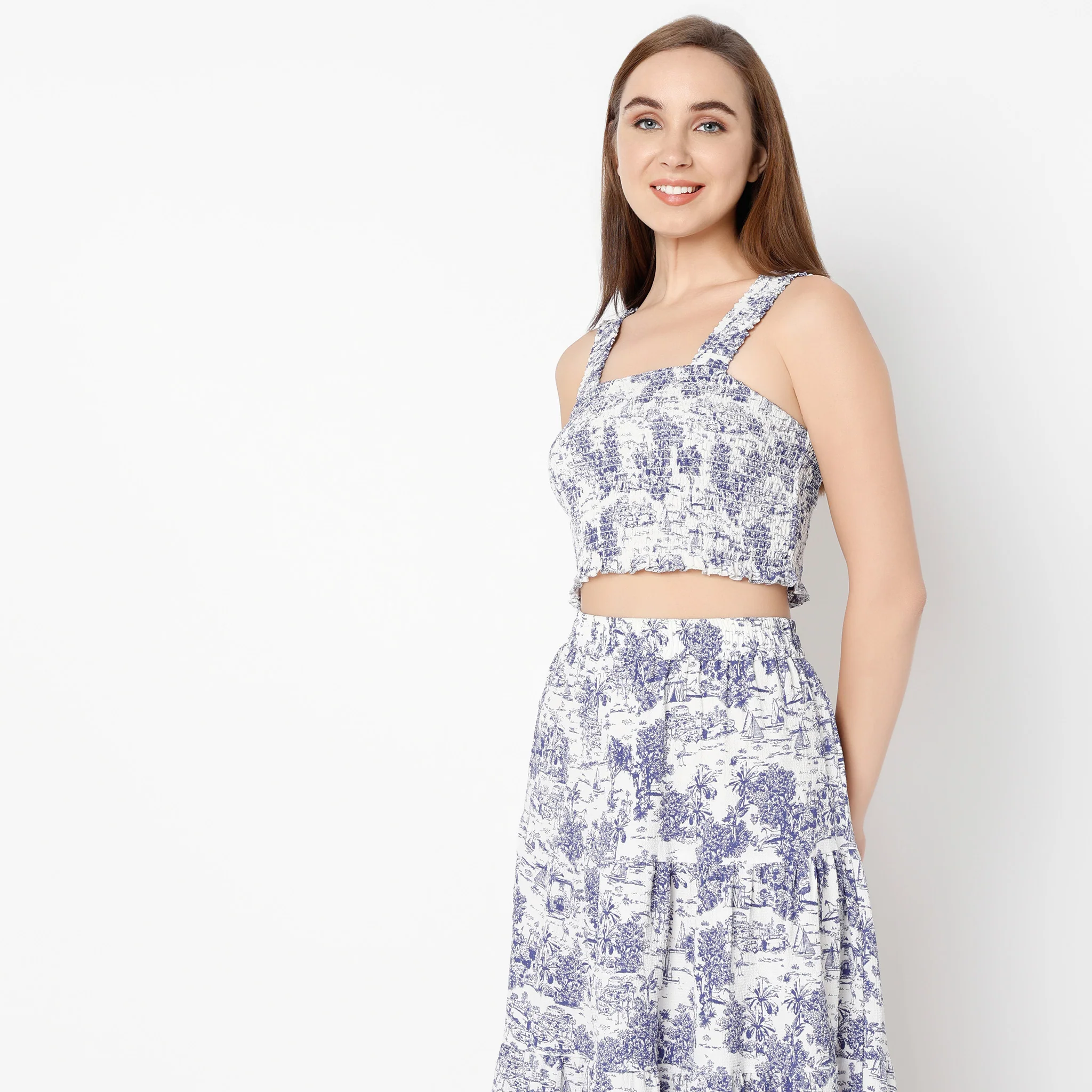 Slim Fit Printed Square Neck Smock Pattern Crop Top - Image 9