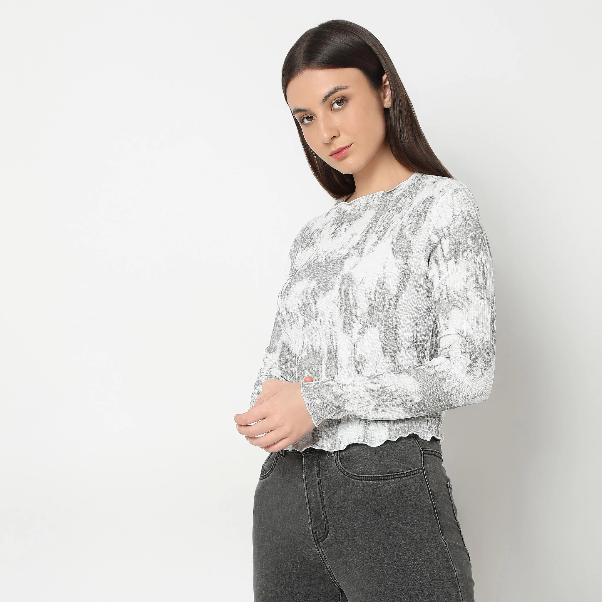 Slim Fit Printed Top - Image 5
