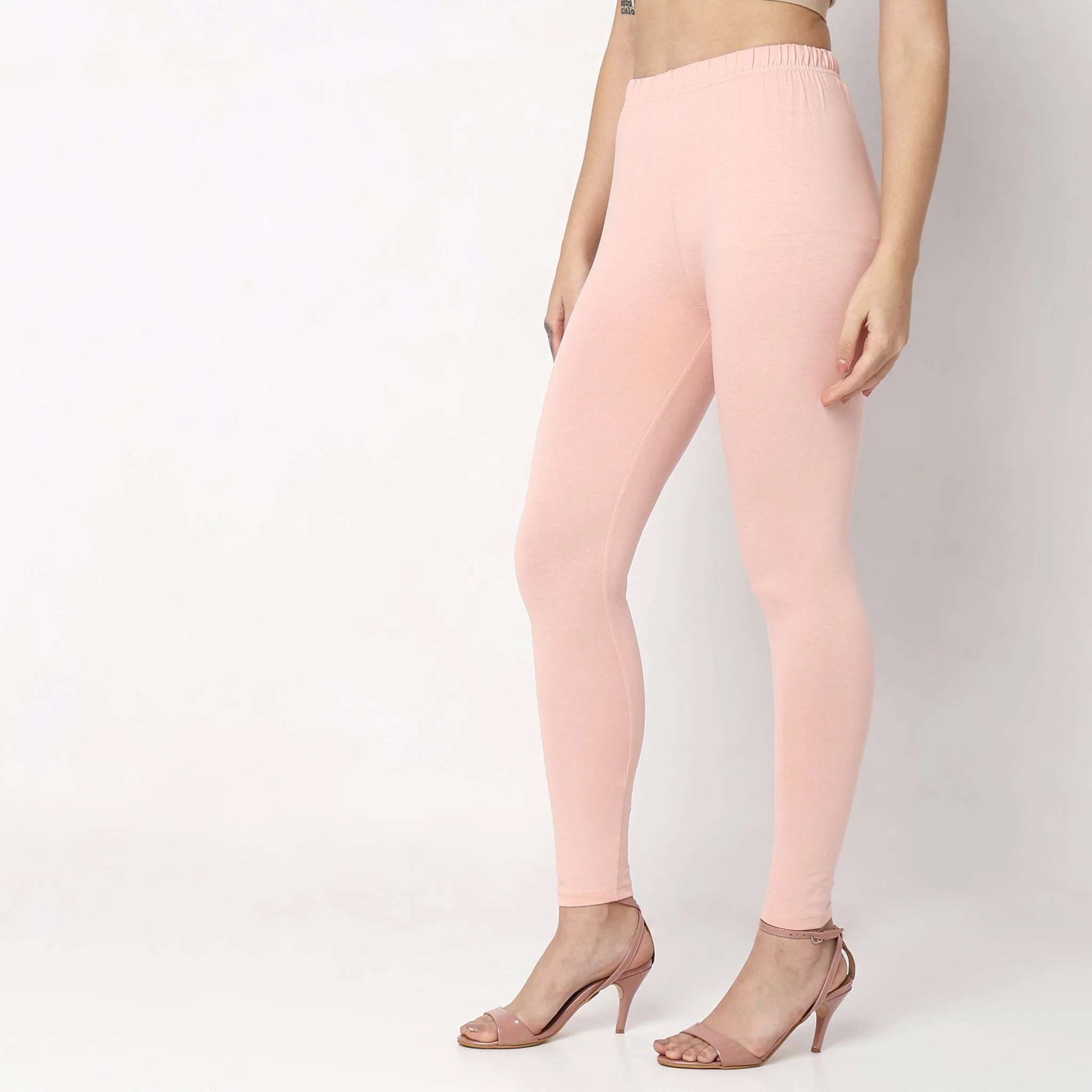 Slim Fit Solid Mid Rise Legging - Image 10
