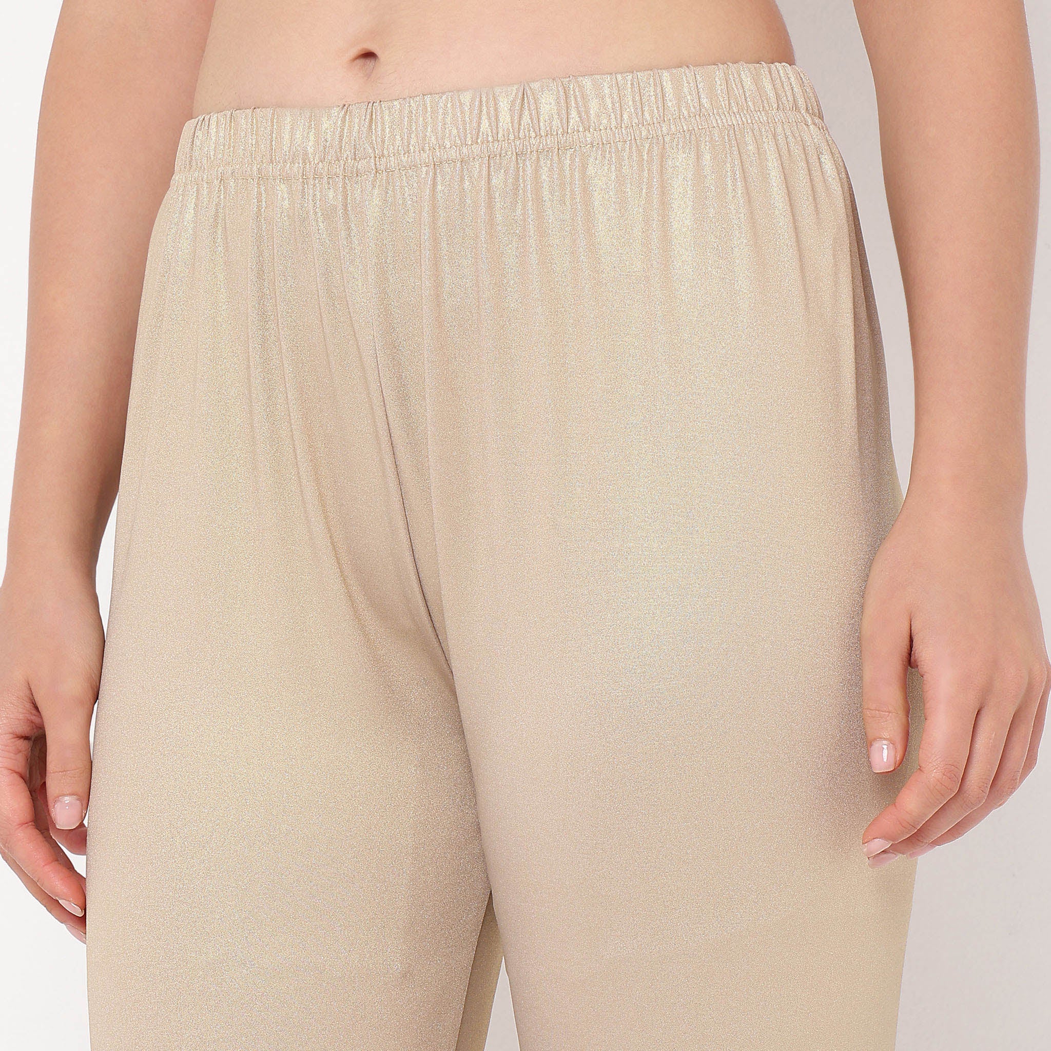 Slim Fit Essential Shimmer Legging - Image 9