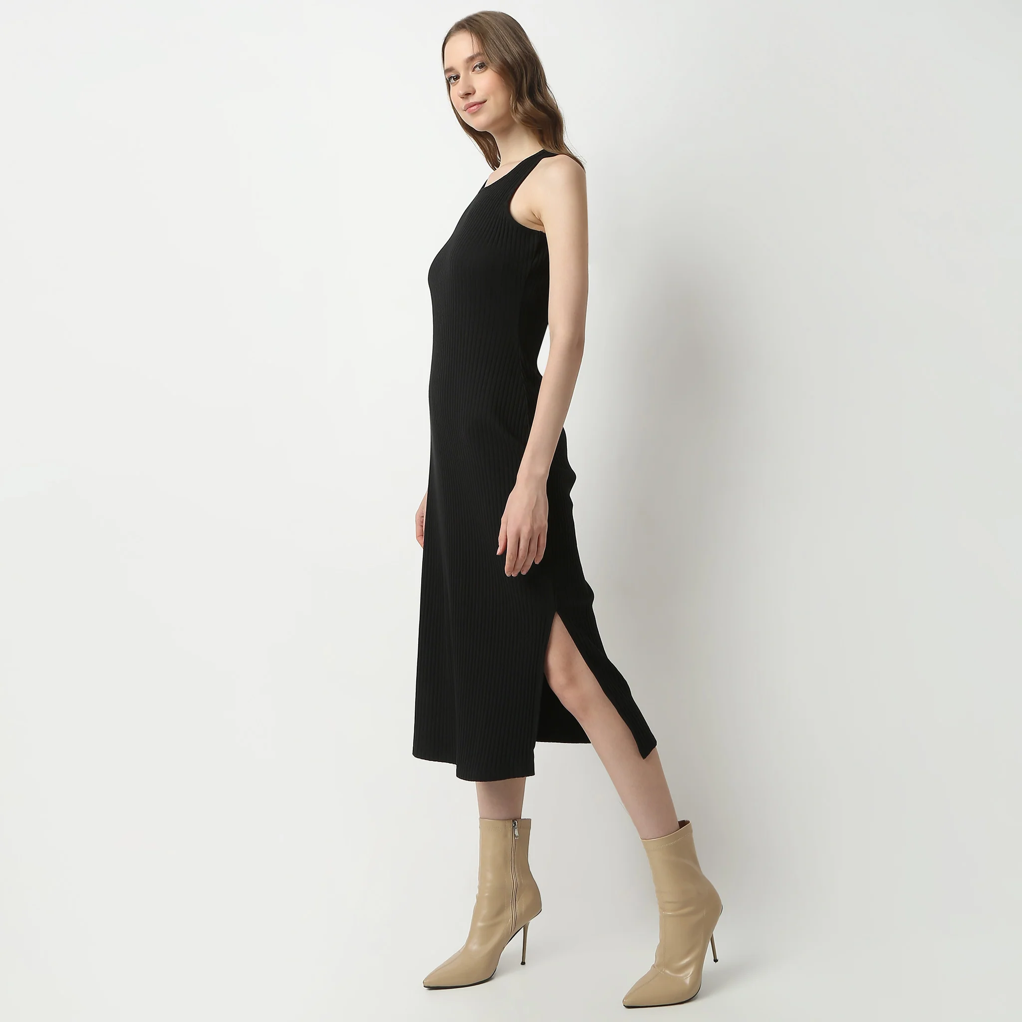 Slim Fit Sleeveless Below Knee Betty Dress - Image 5