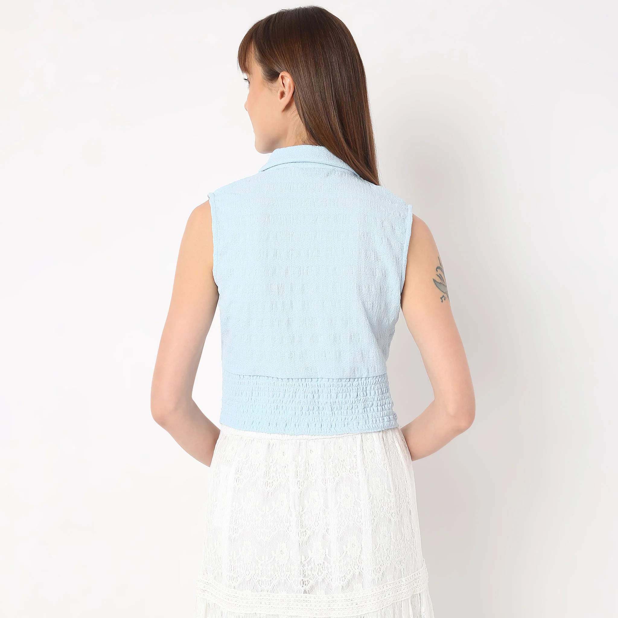 Shirt Collar Sleeveless Crop Shirt - Image 3