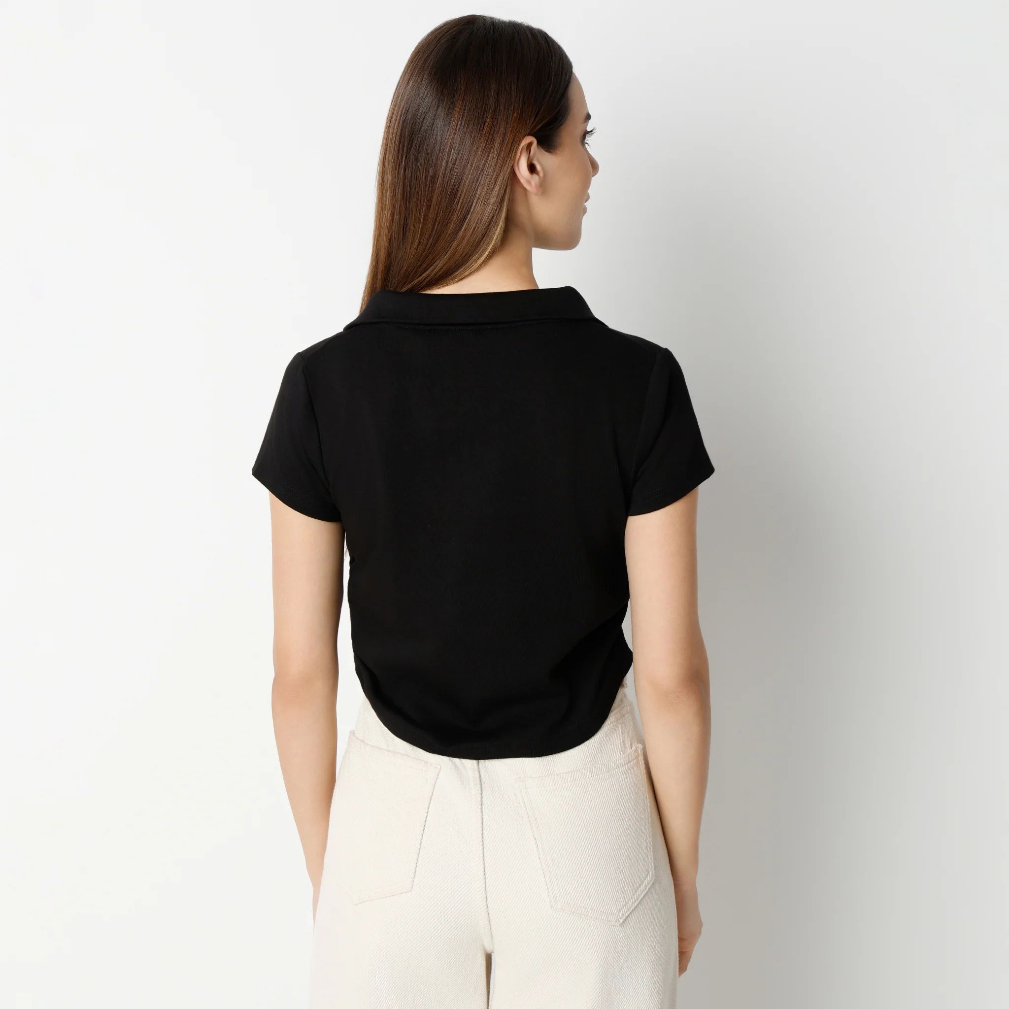 Betty T-Shirt Made With Comfortable Fabric - Image 3