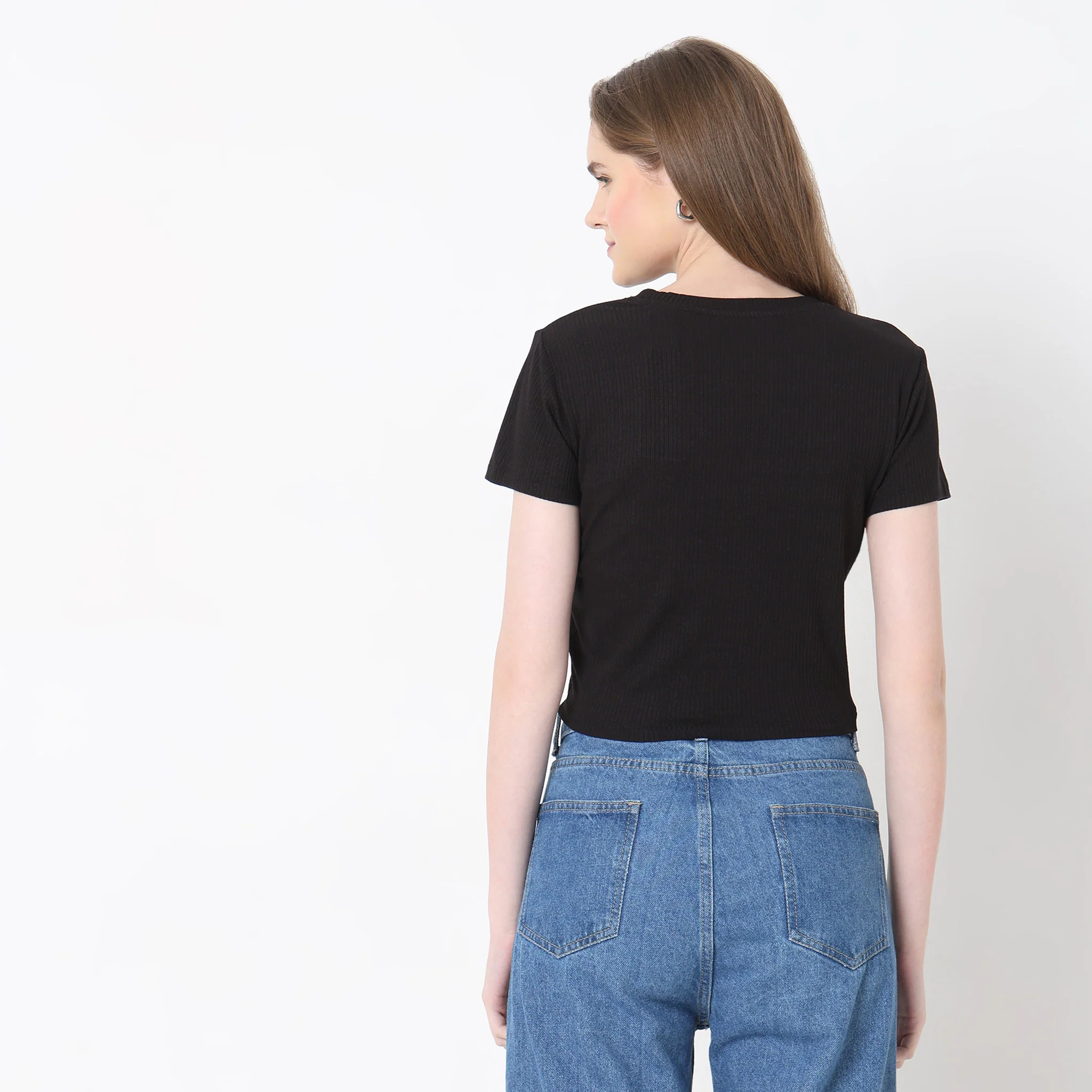 Slim Fit Solid T-Shirt - Image 3