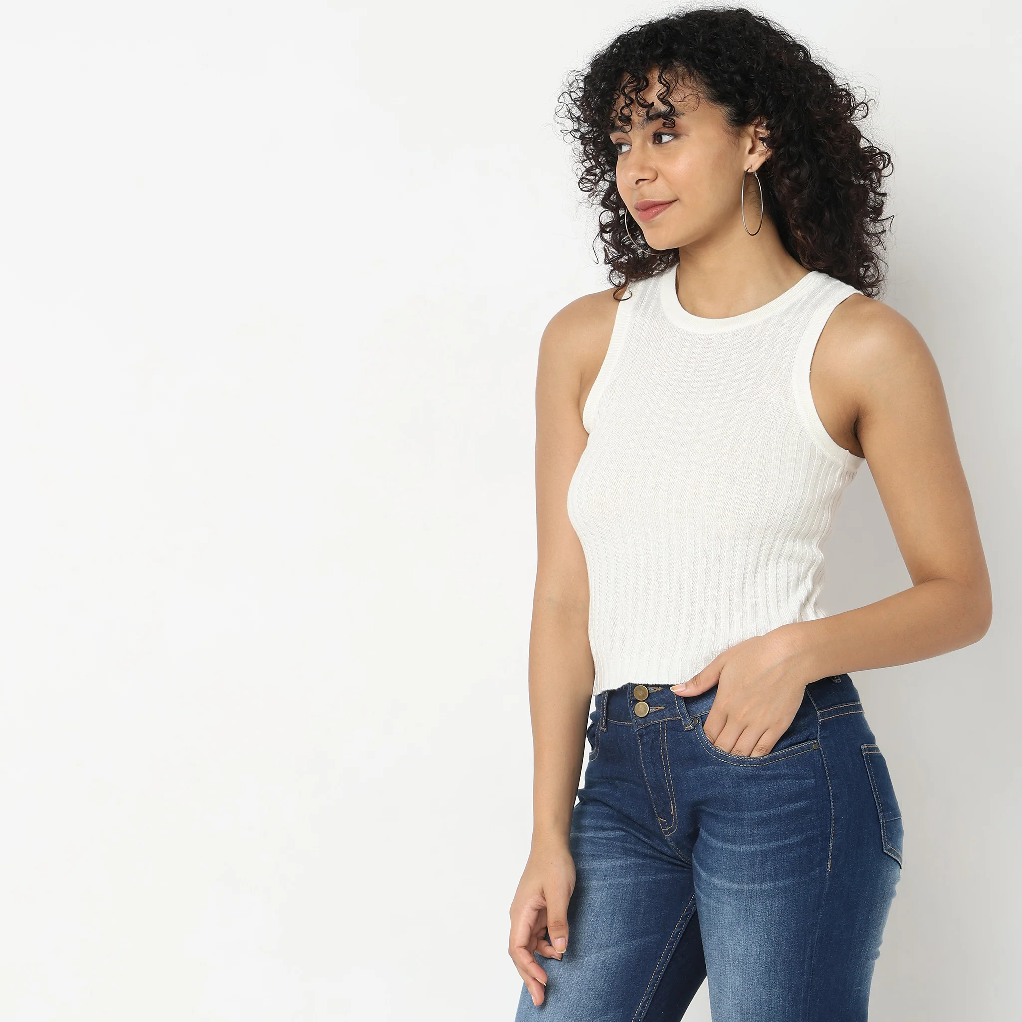 Slim Fit Solid T-Shirt - Image 9