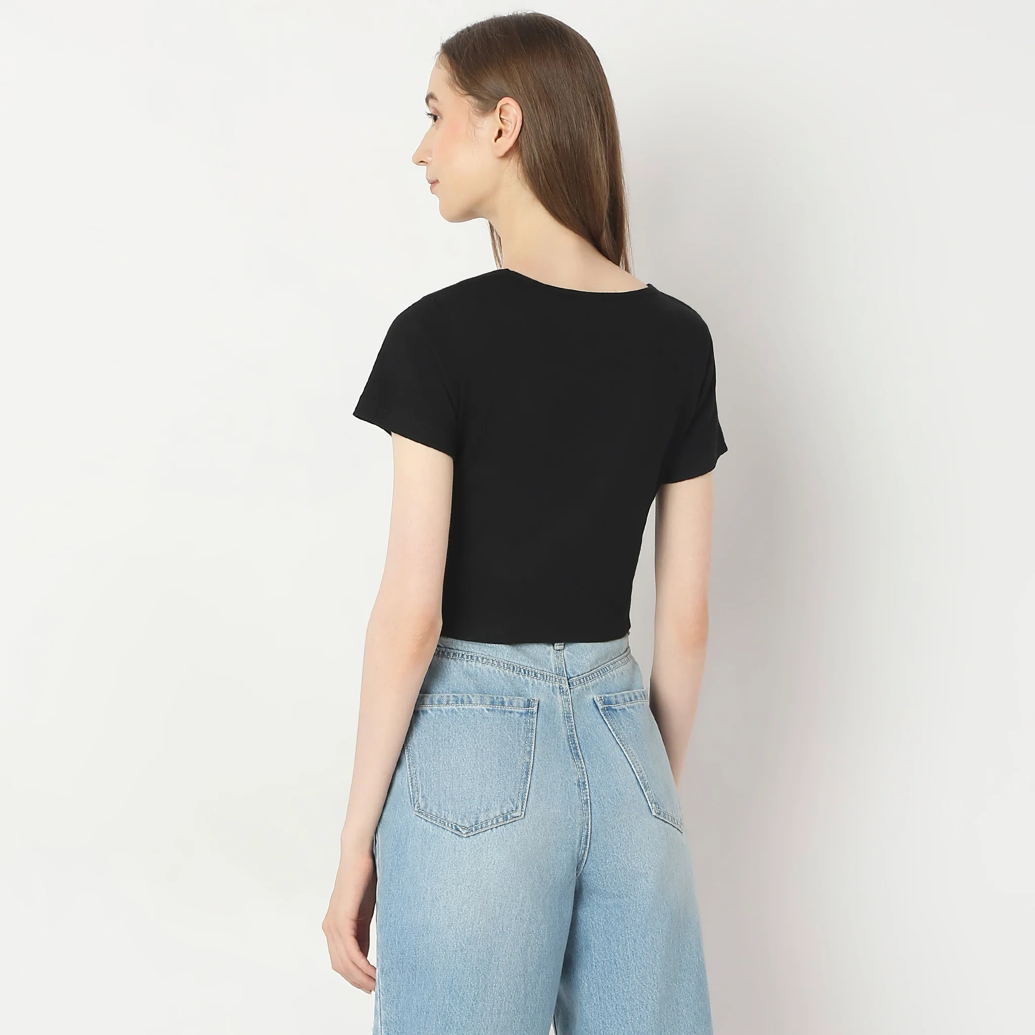 Slim Fit Solid T-Shirt - Image 8