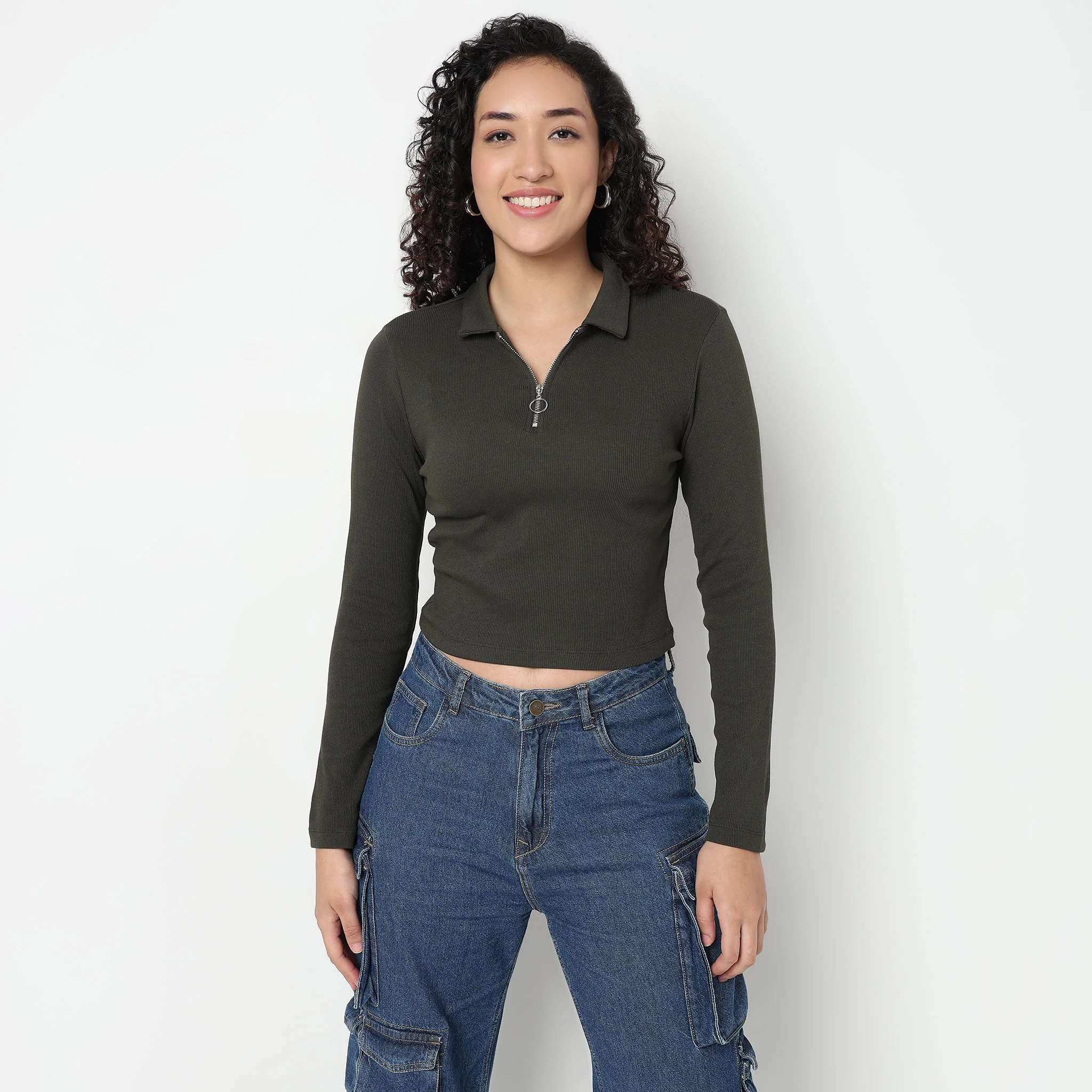 Betty T-Shirt With Neck Ring Pullar Zipper - Image 7