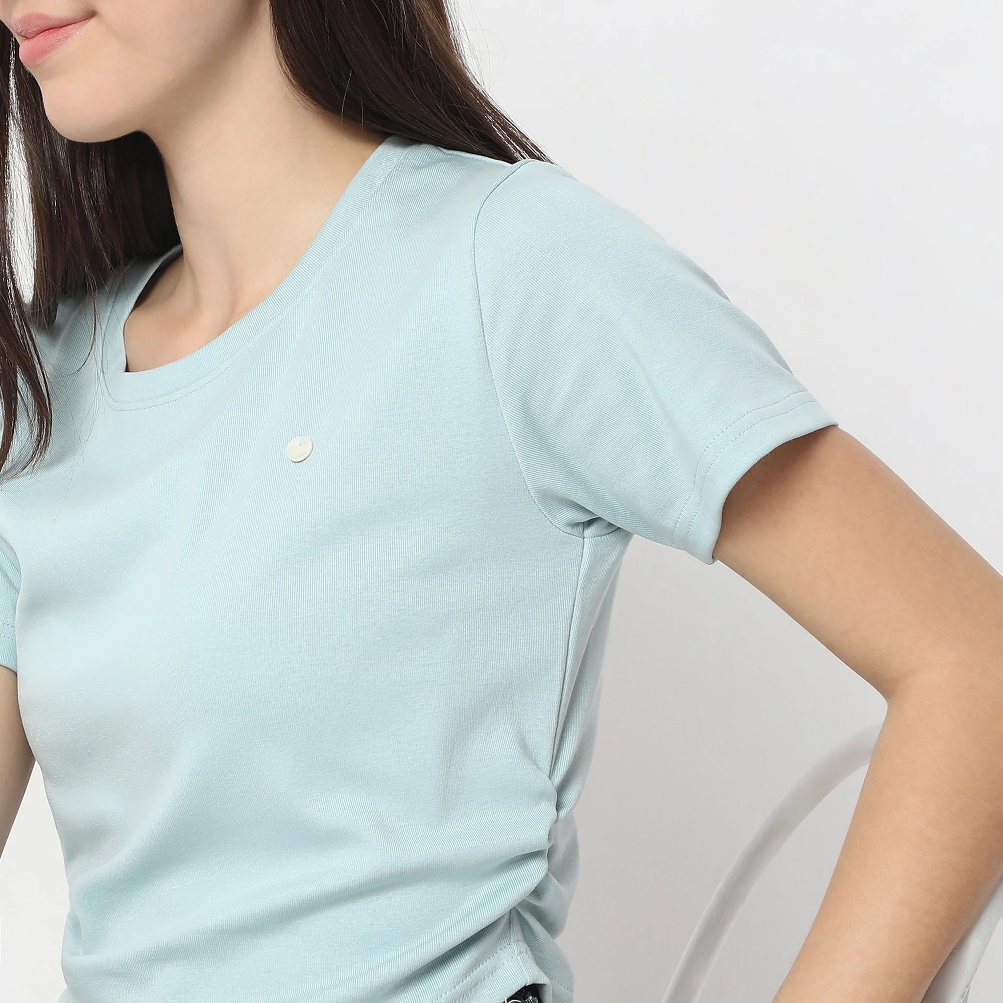 Slim Fit Short Sleeve Crop T-Shirt - Image 4