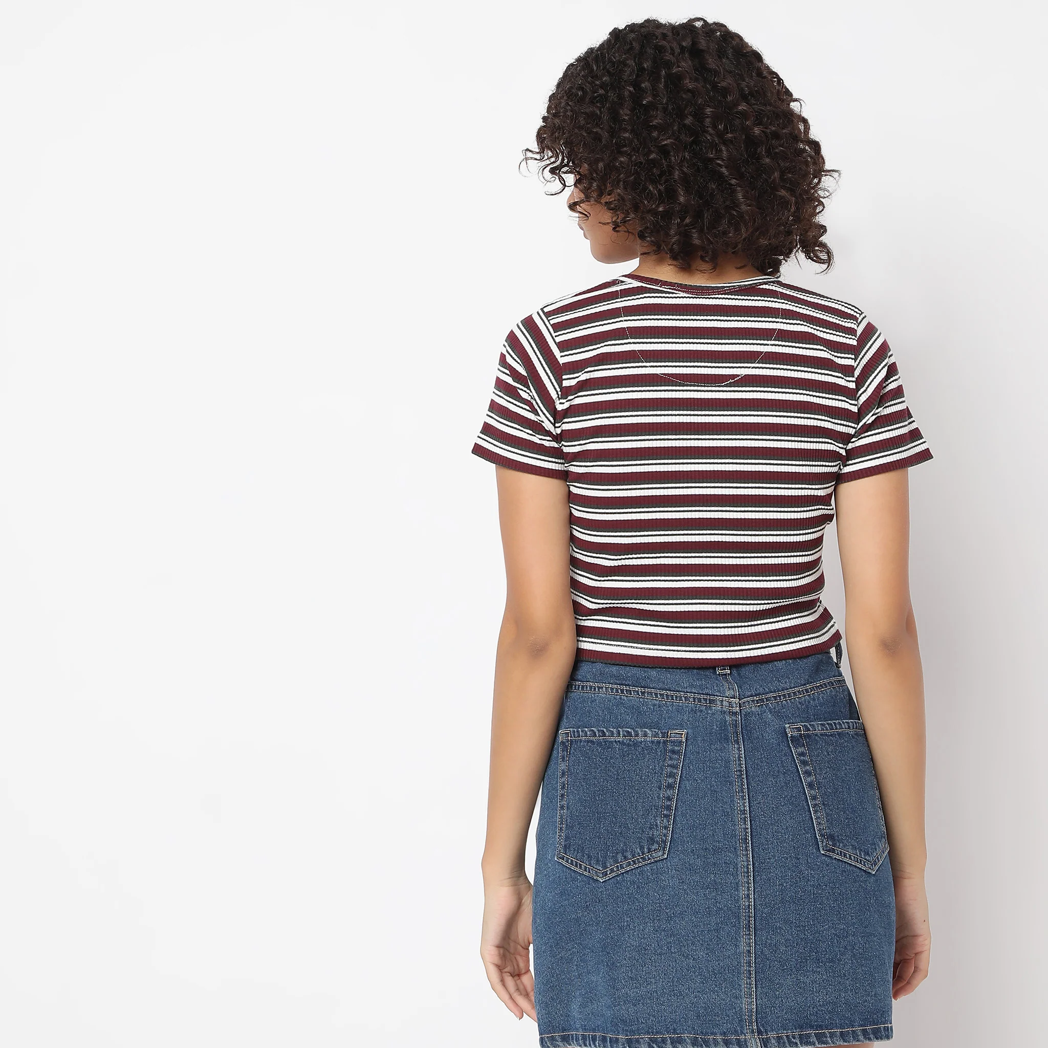 Slim Fit Striped Crew Neck Crop T-Shirt - Image 8