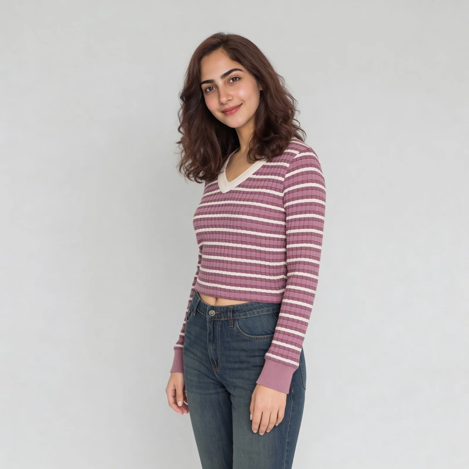 V-Neck Striped Cropped T-Shirt - Image 15