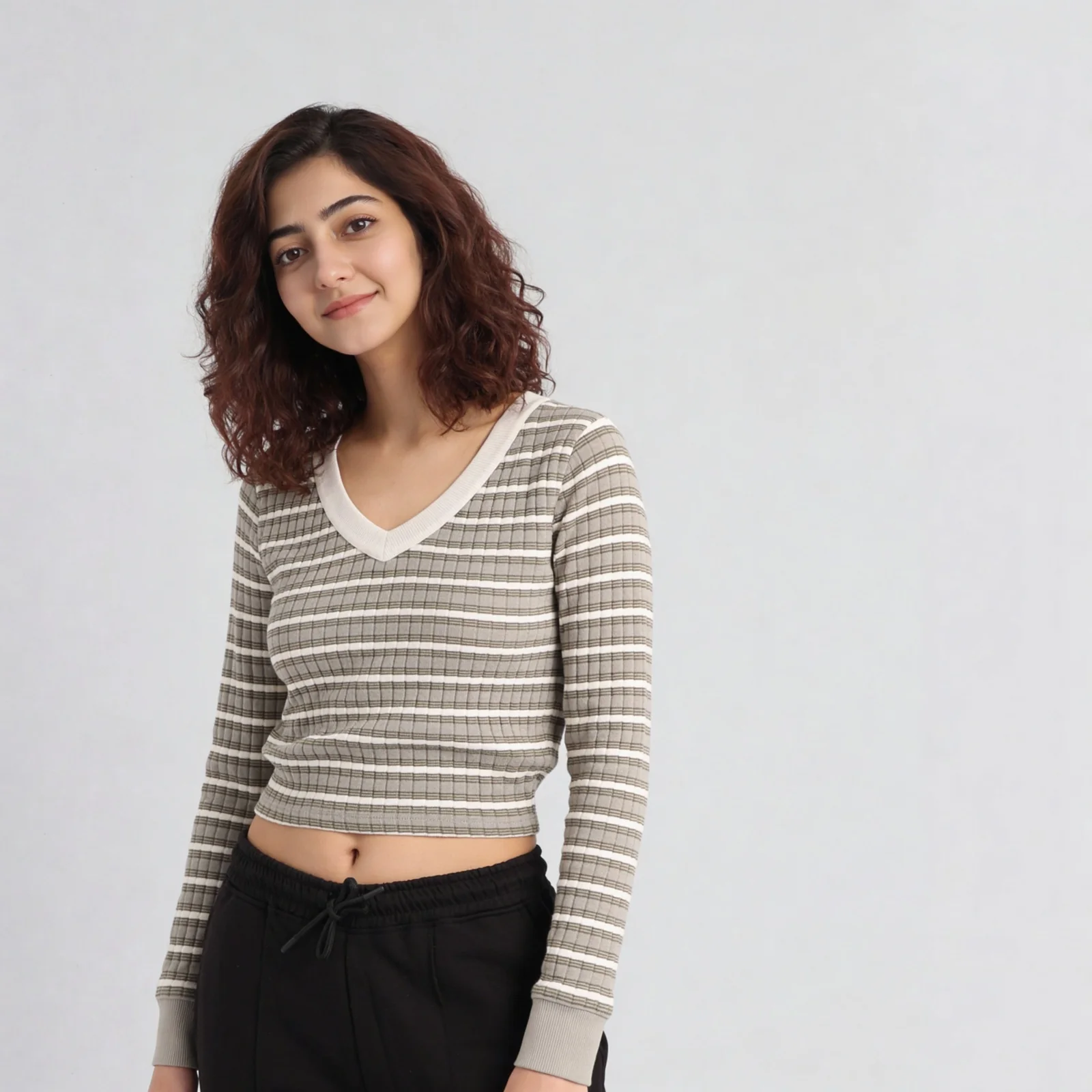 V-Neck Striped Cropped T-Shirt - Image 20
