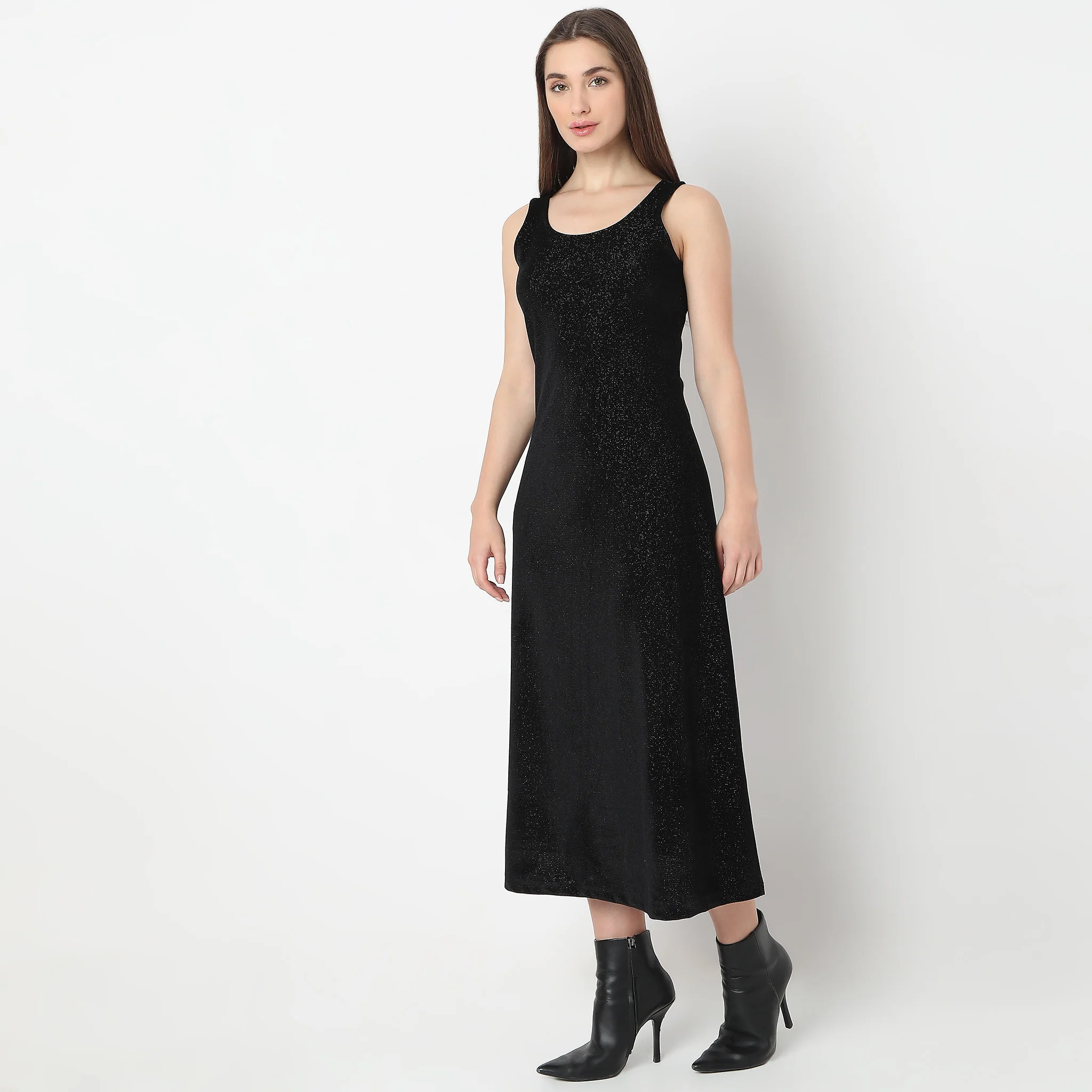 Solid Calf Length With Scoop Neck Fitted Party Dress - Image 5