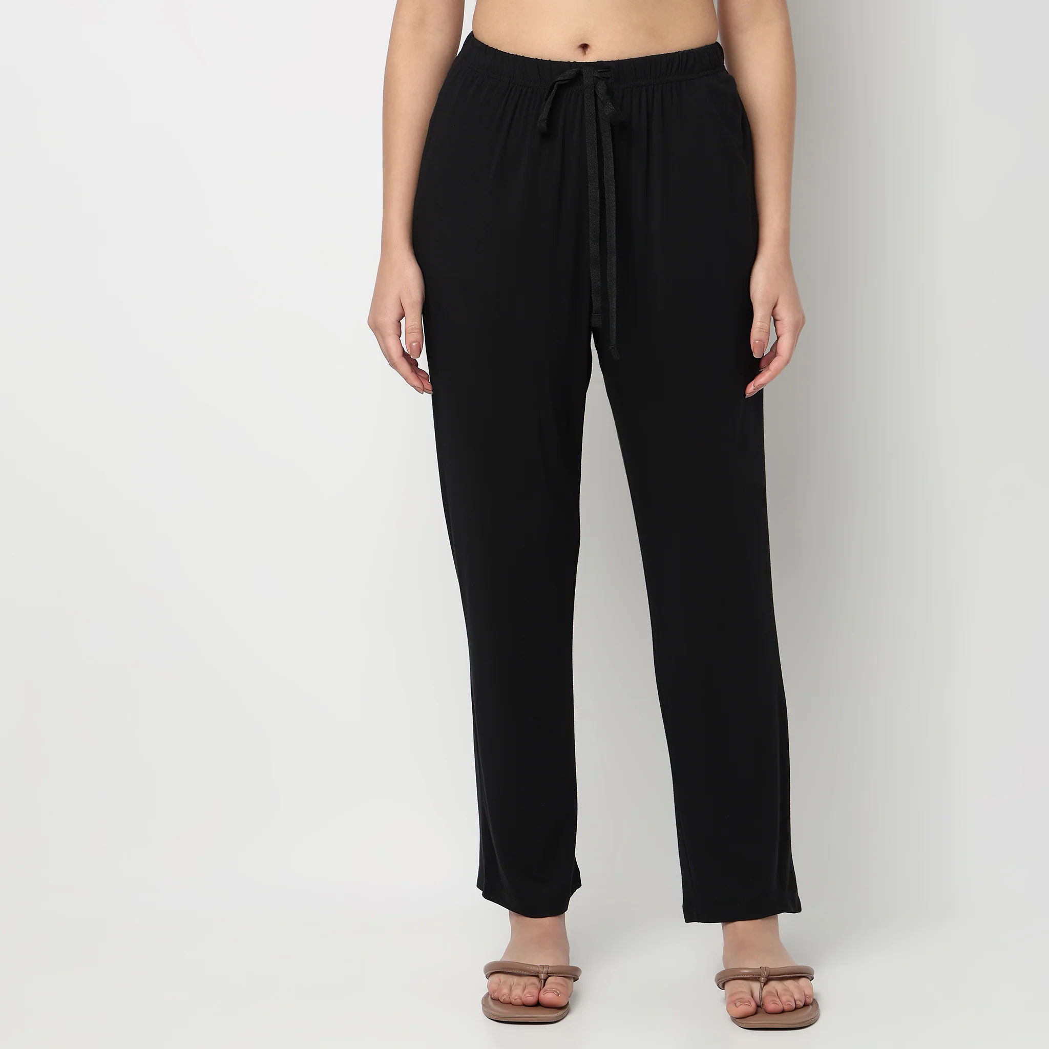 Solid Core Lounge Pyjamas - Image 2