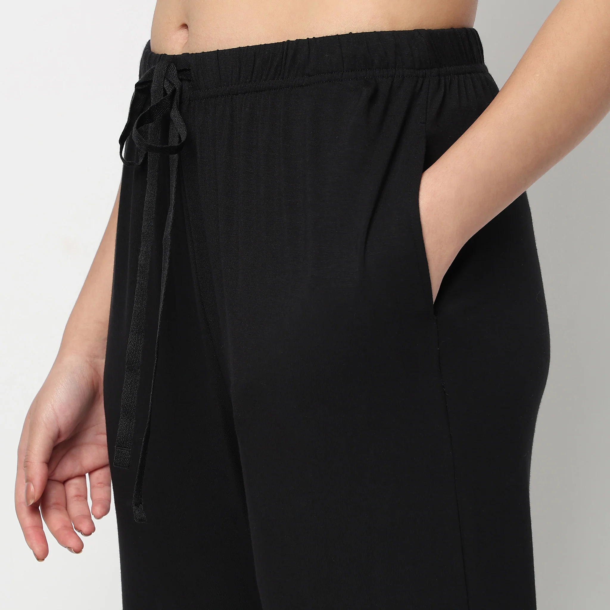 Solid Core Lounge Pyjamas - Image 4