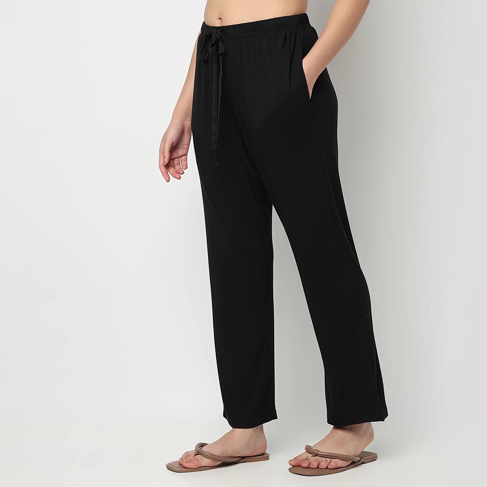 Solid Core Lounge Pyjamas - Image 5