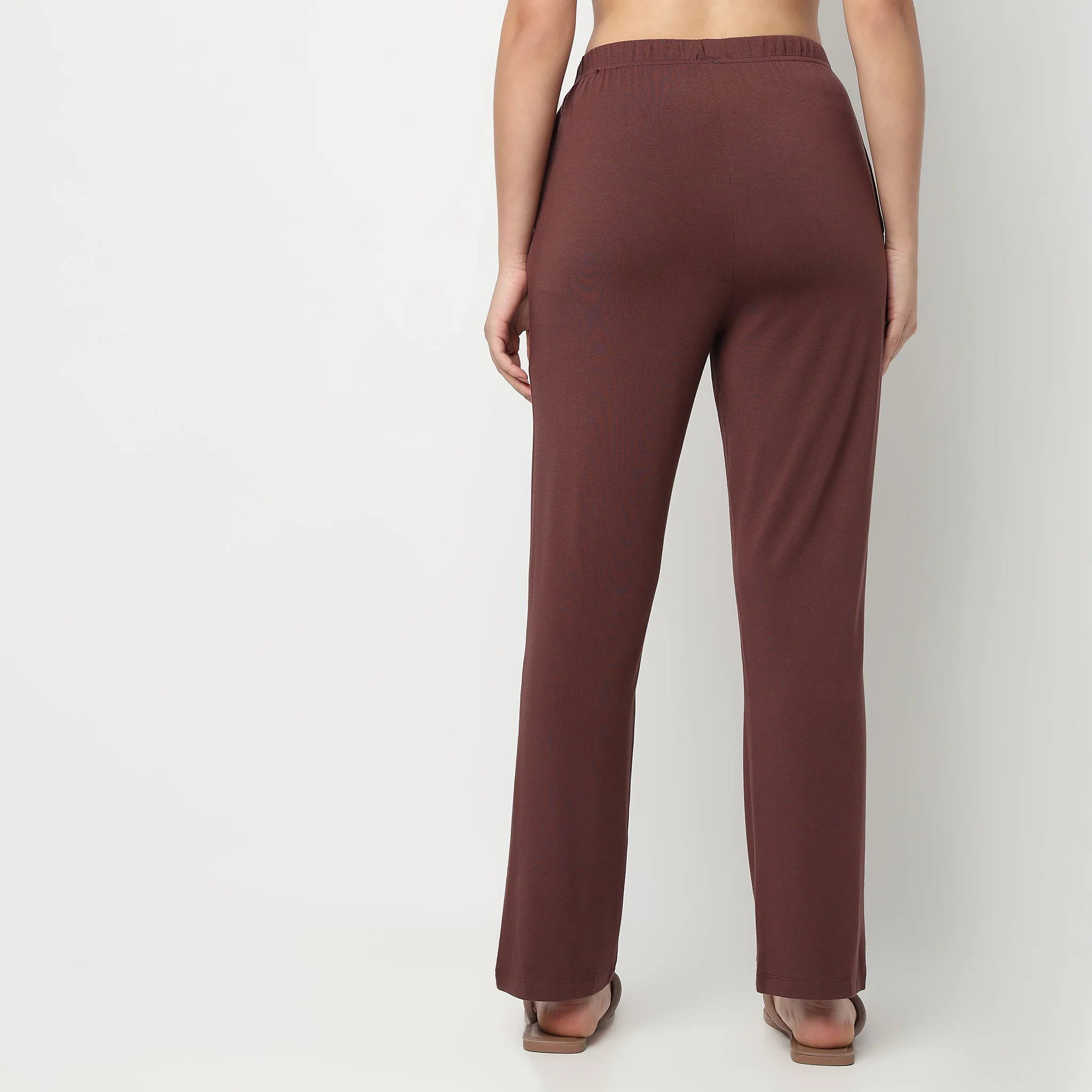 Solid Core Lounge Pyjamas - Image 8