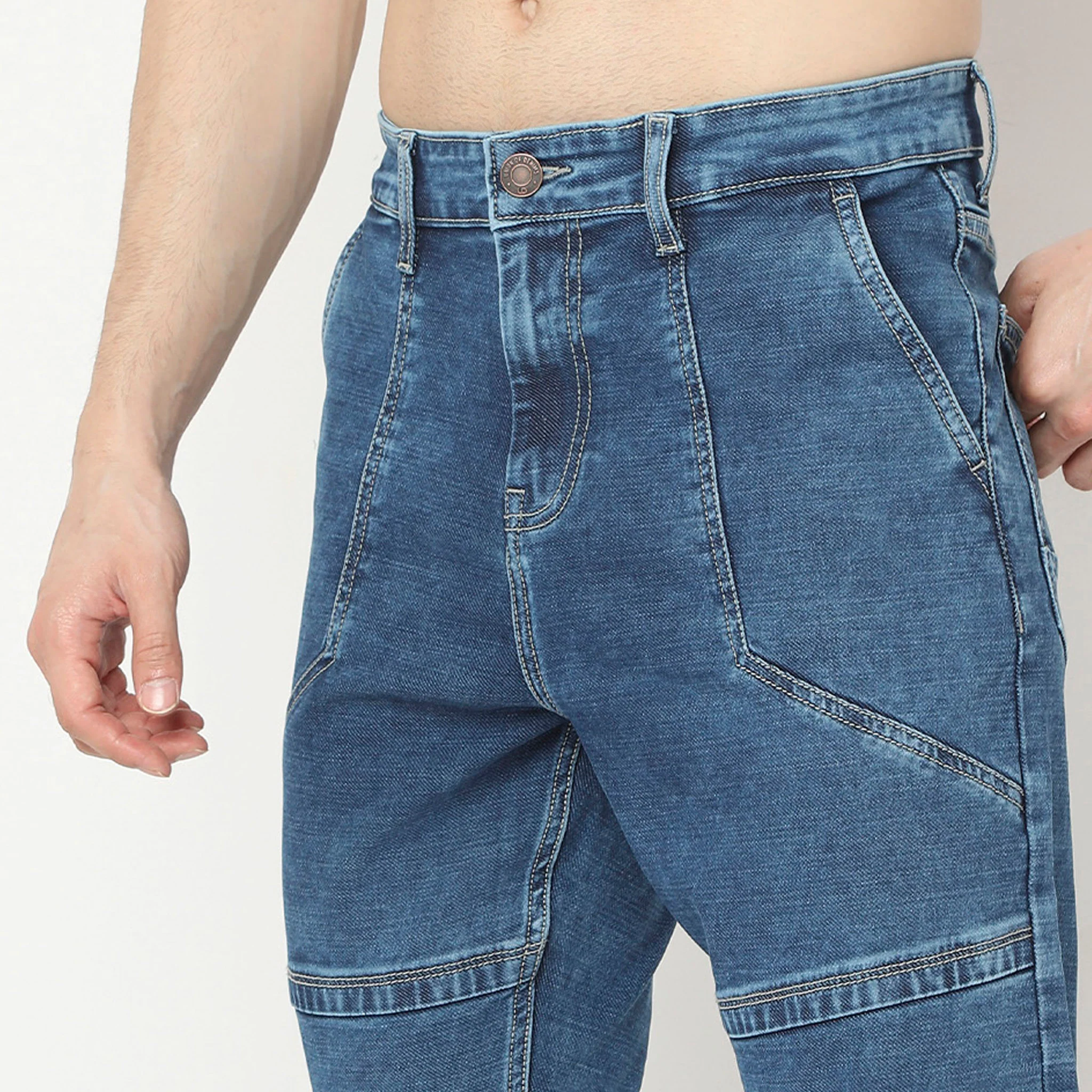 Solid Jogger Fit Jeans - Image 4