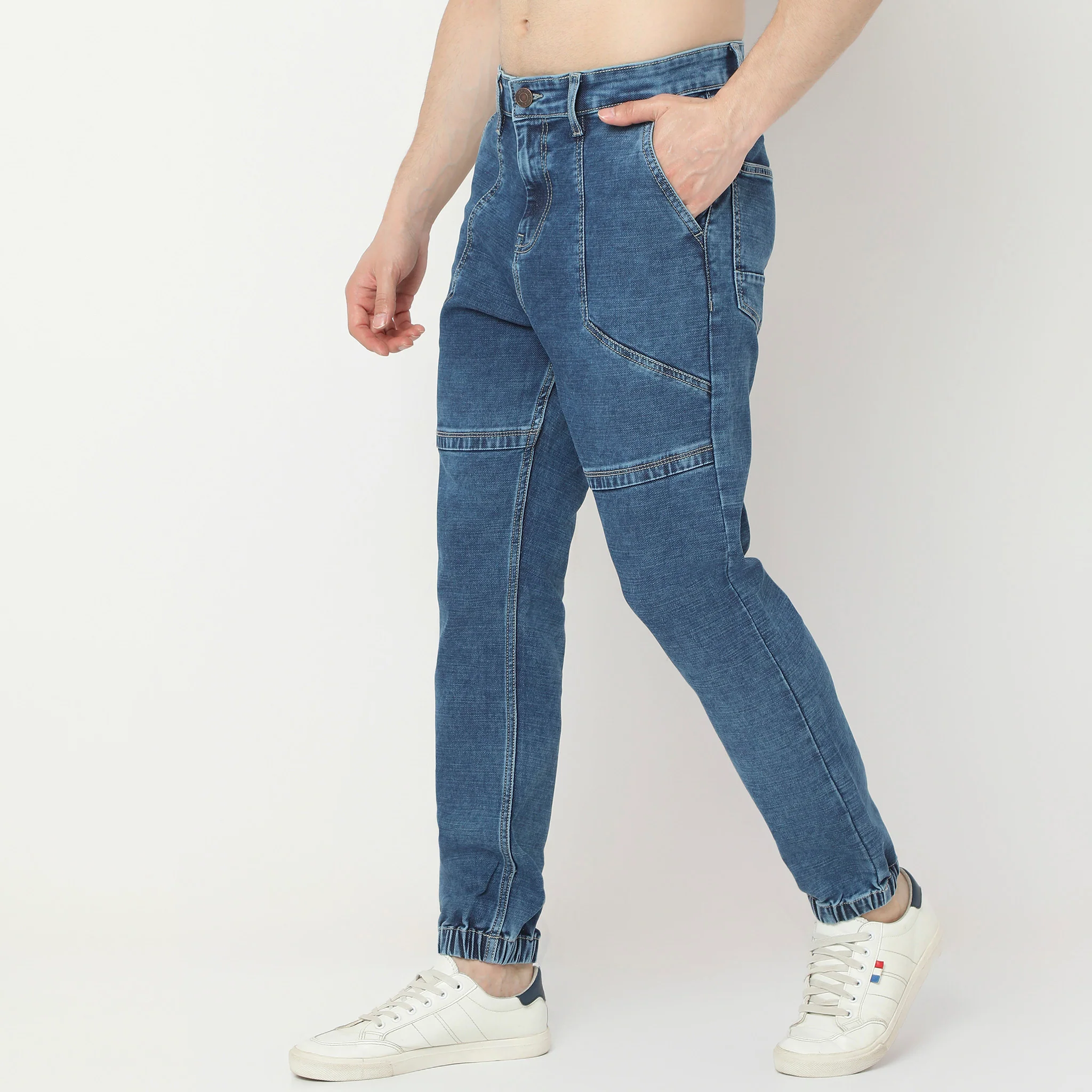 Solid Jogger Fit Jeans - Image 5