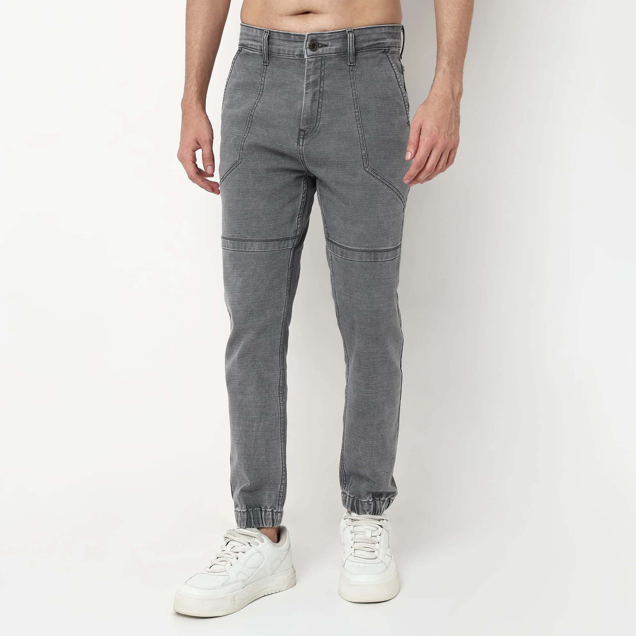 Solid Jogger Fit Jeans - Image 7