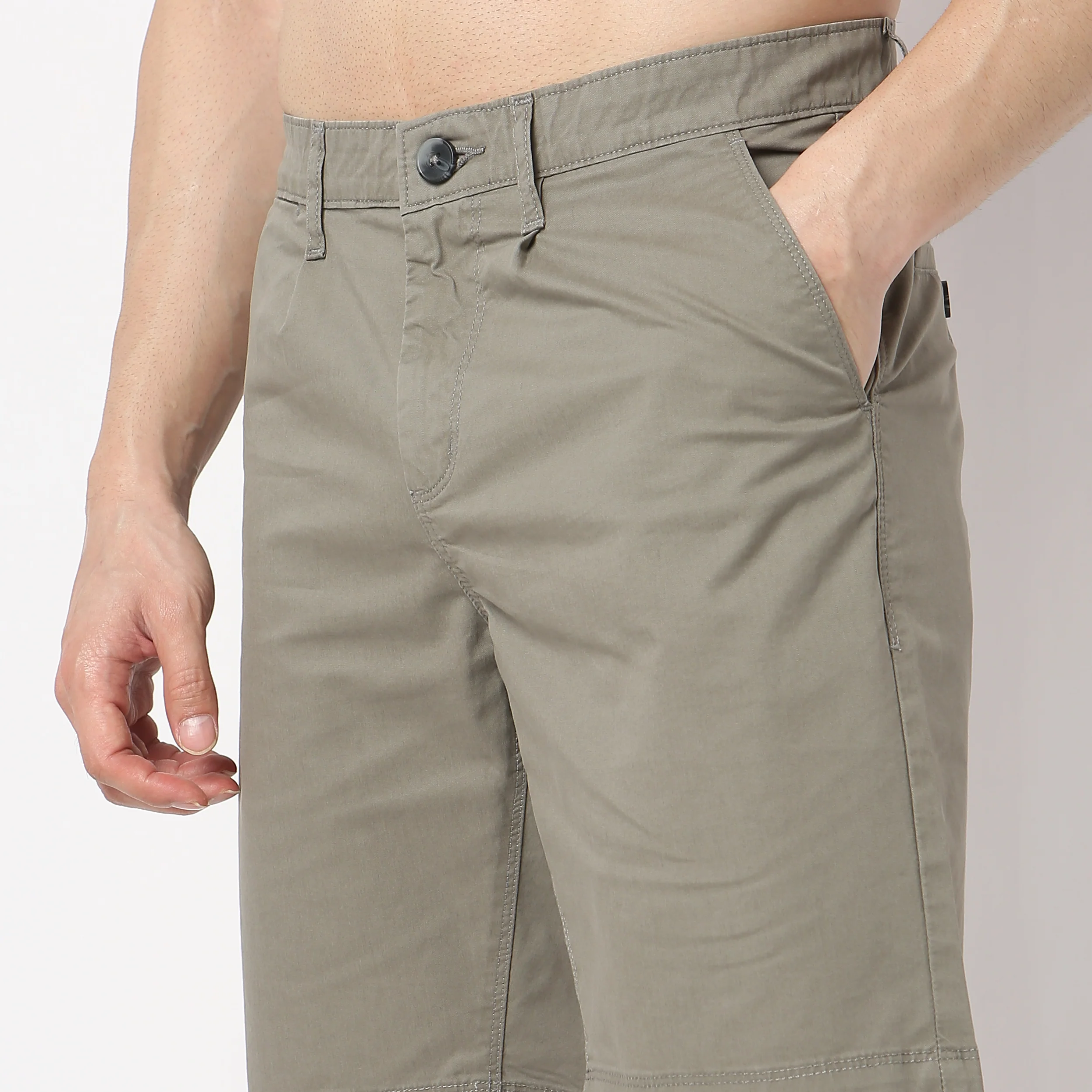 Varsity Activeᵉˣ Shorts - Cotton Chino With E-fast® Stretch - Knee Length With Active Waist - Image 4