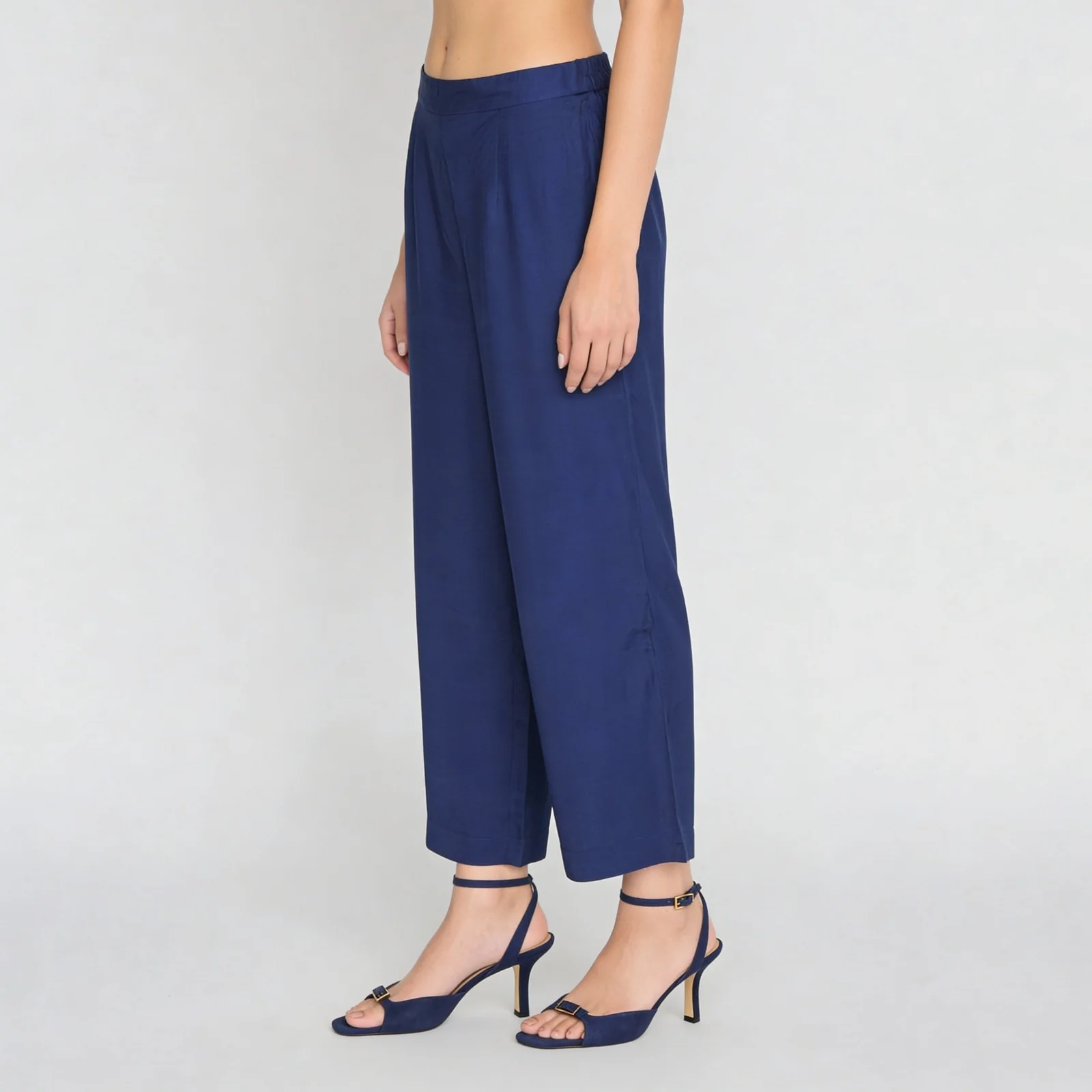 Solid Mid Rise Travel Pants - Image 5