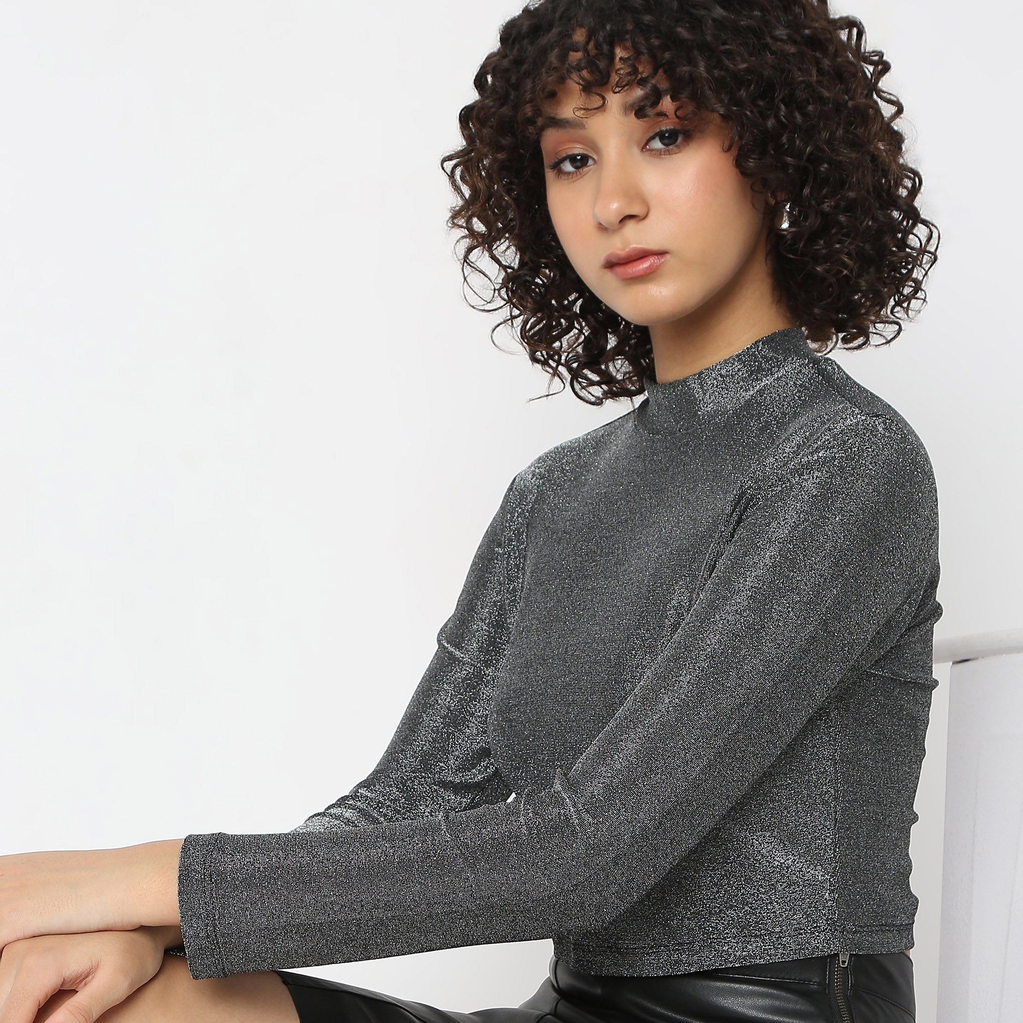 Mock Neck Full Sleeve Shimmer Sheath Fitted Top - Image 4