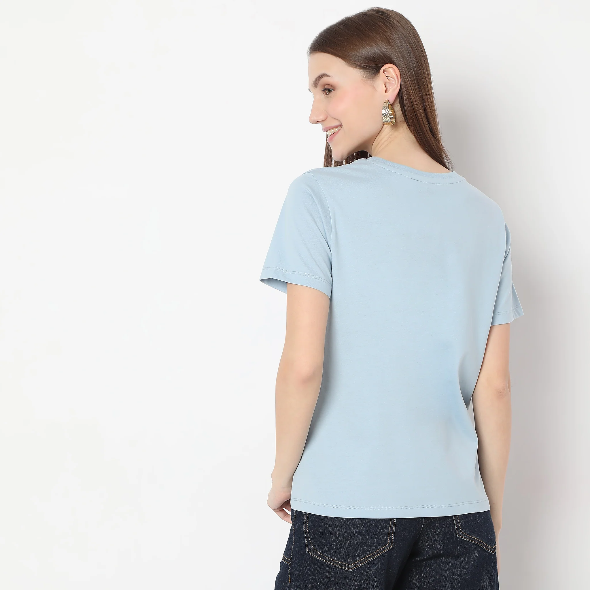 Solid Round Neck T-Shirt - Image 3