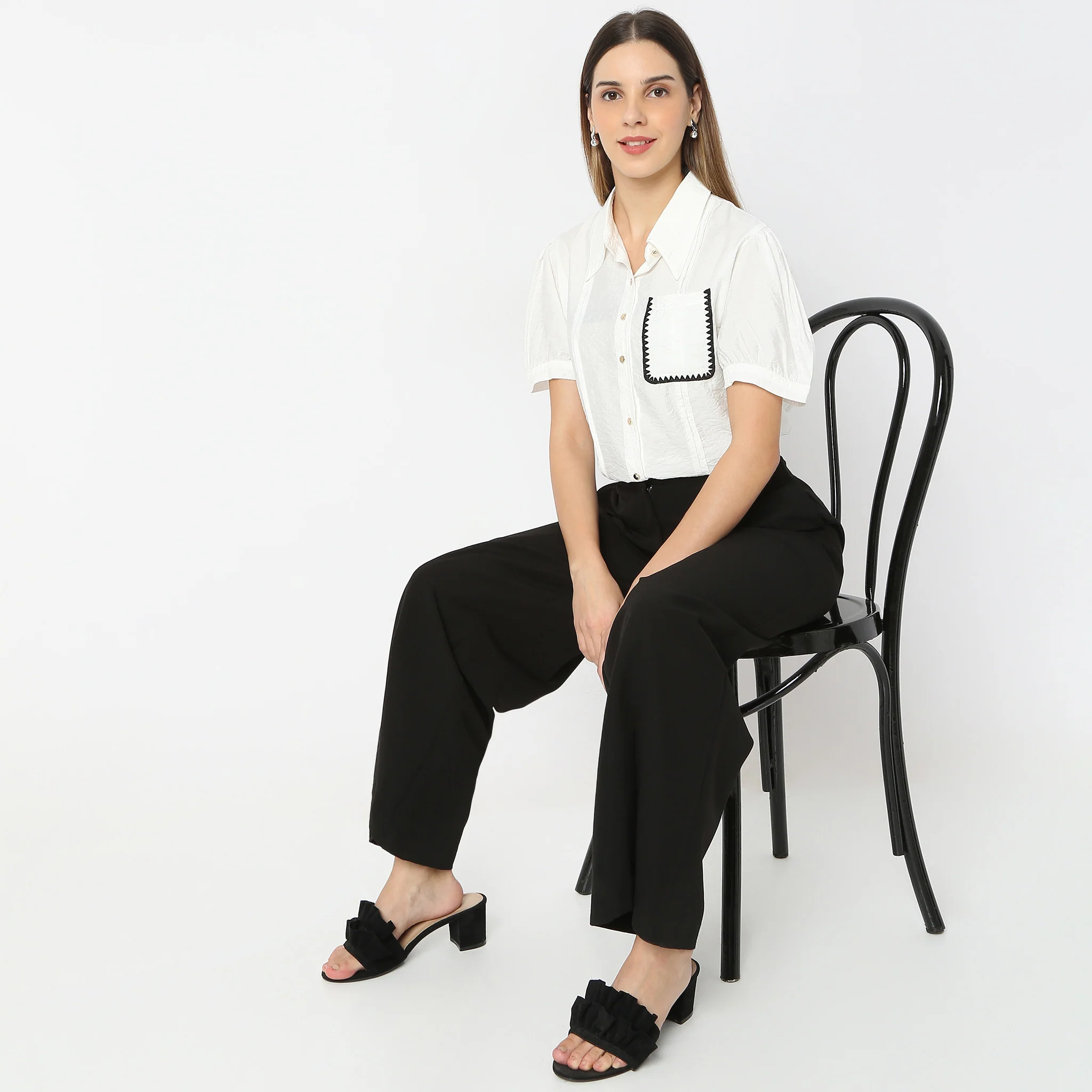 Solid Short-Sleeve Regular Fit Shirt