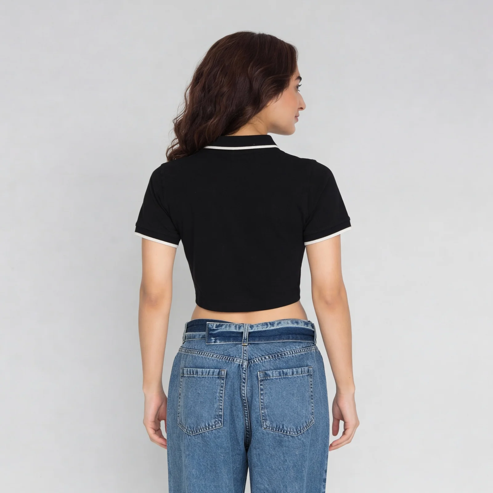 Solid Slim Fit Crop T-Shirt - Image 3