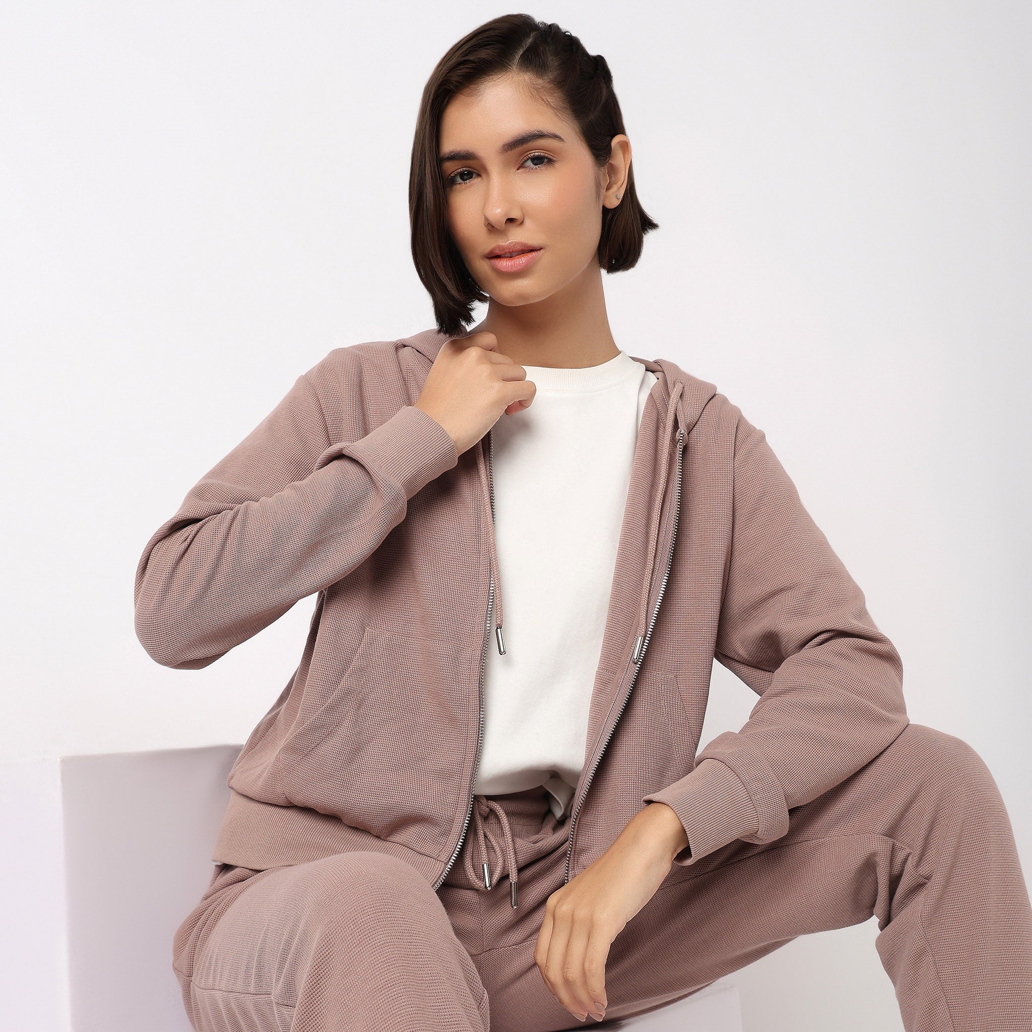 Solid Sweatshirt With Front Zipper Opening - Image 7