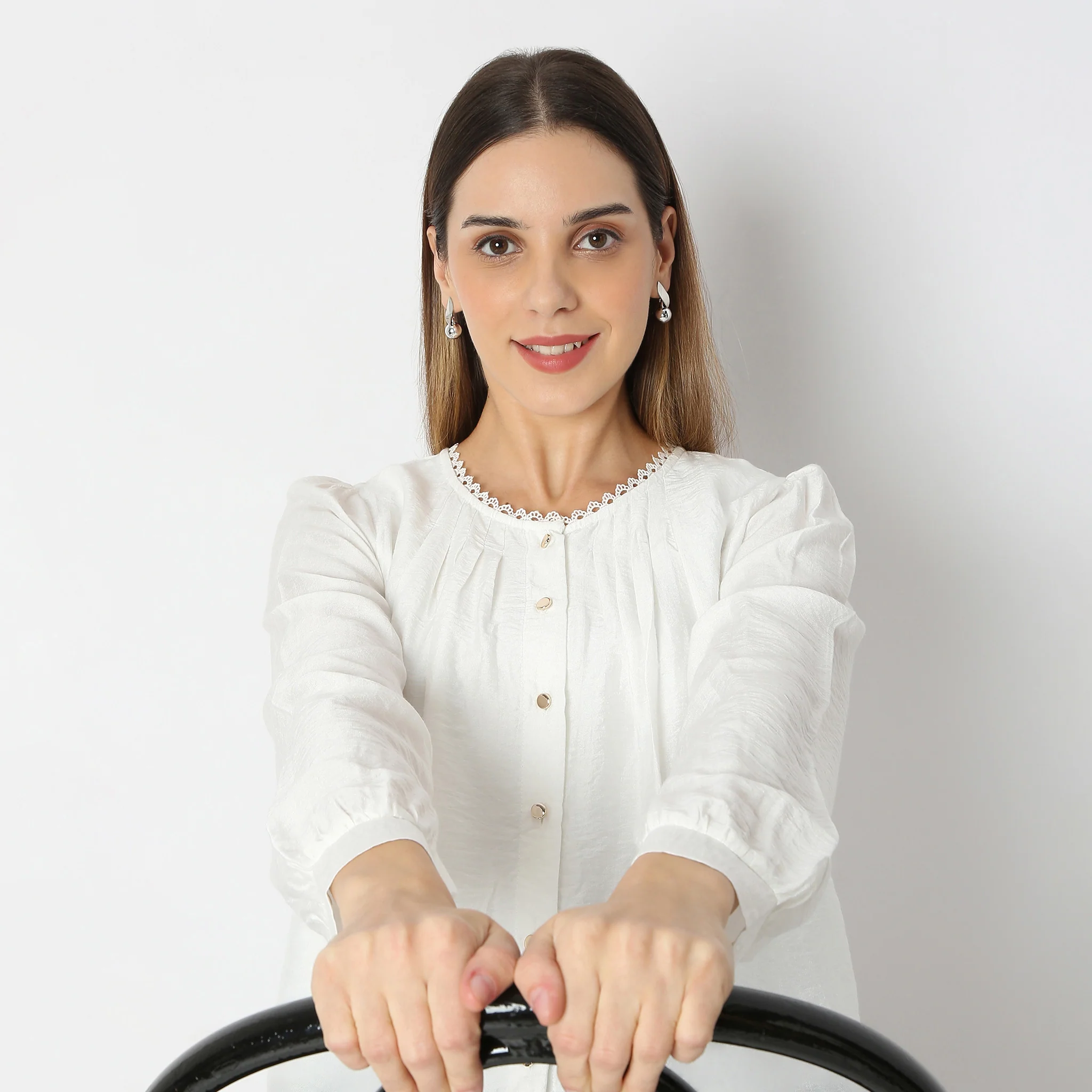 Solid U-Neck Full Sleeve Woven Top - Image 4