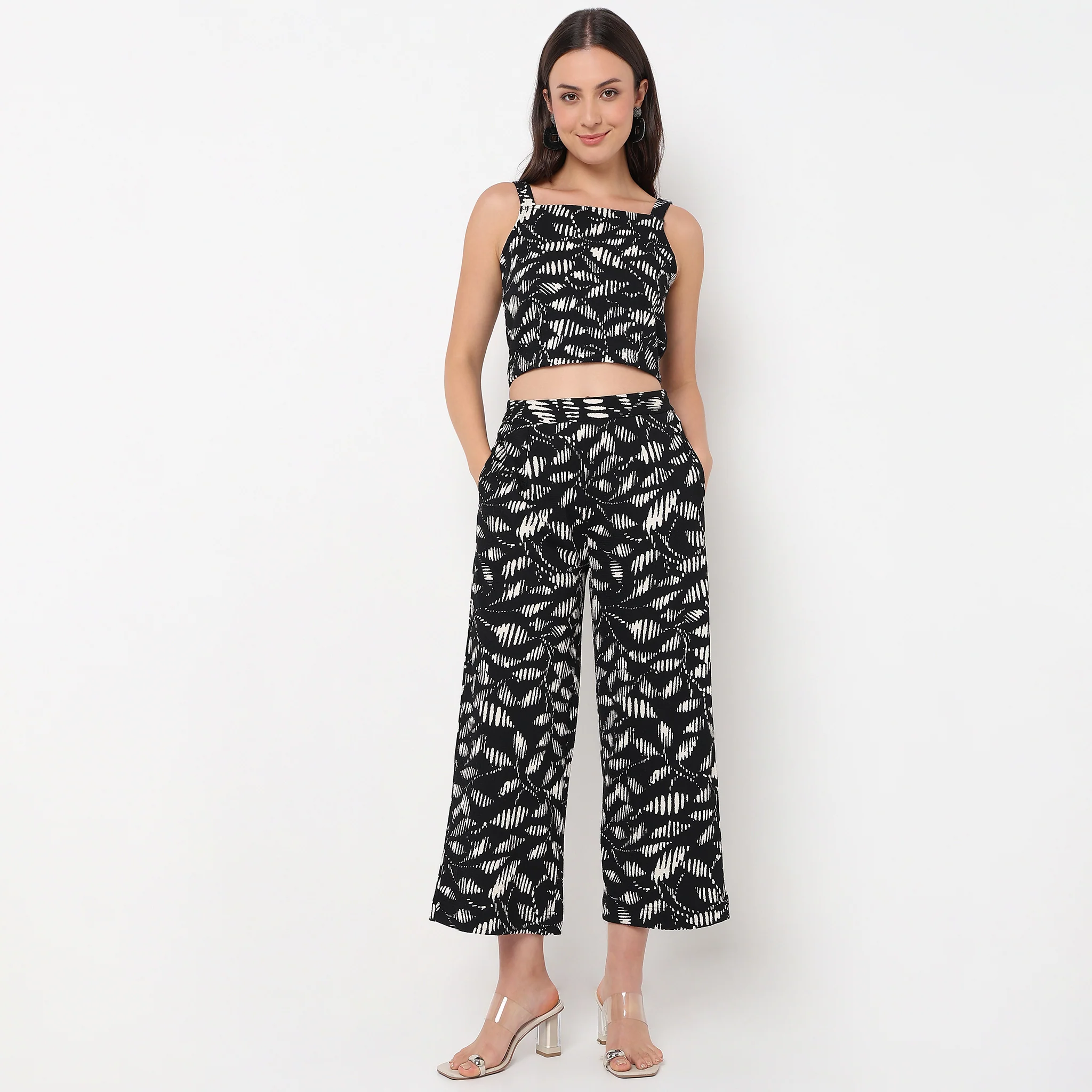Square Neck Slim Fit Crop Top