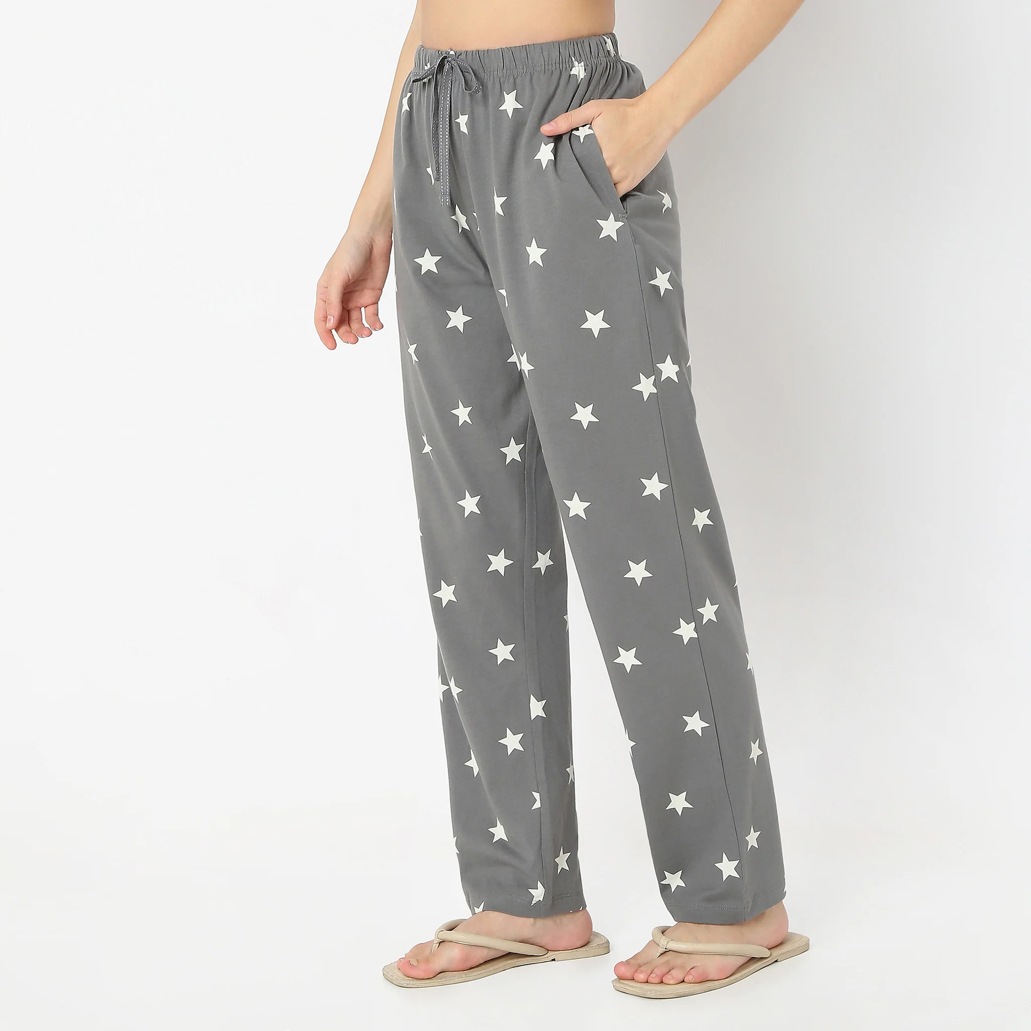 Stars & Moon Printed Mid Rise Lounge Pyjamas - Image 5