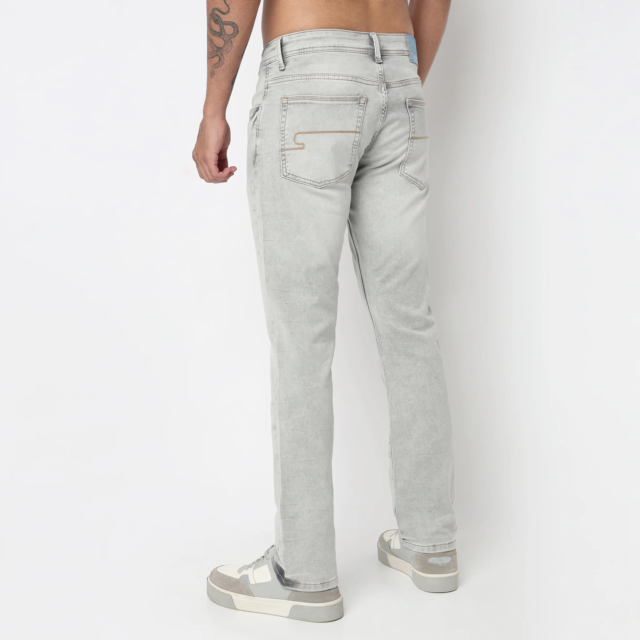 Stone Wash Relaxed Fit Jeans - Image 3