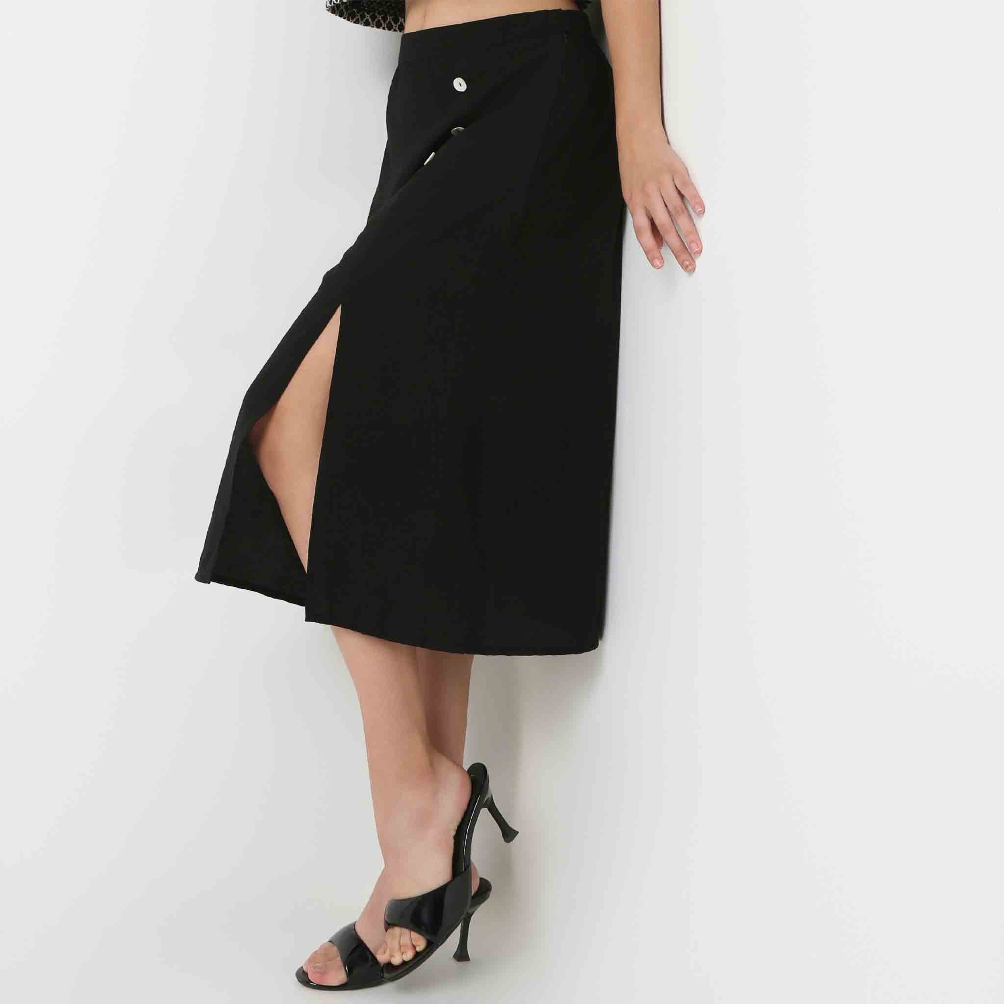 Straigh Fit High Rise Slit Skirt - Image 5