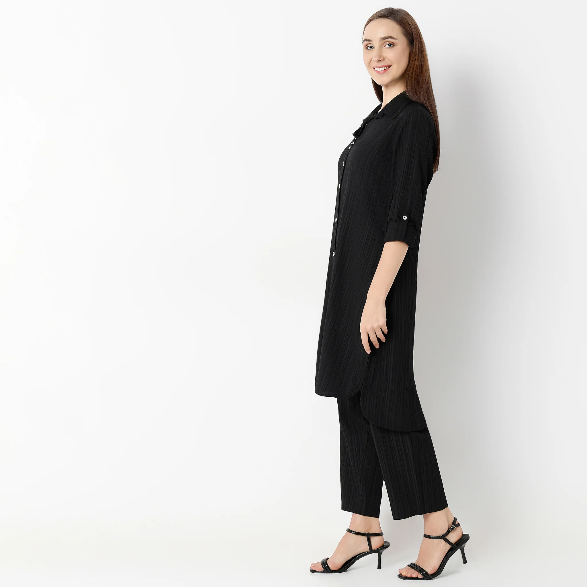 Straight Fit Collar Coordinated Code Kurta With Pant Set - Image 12