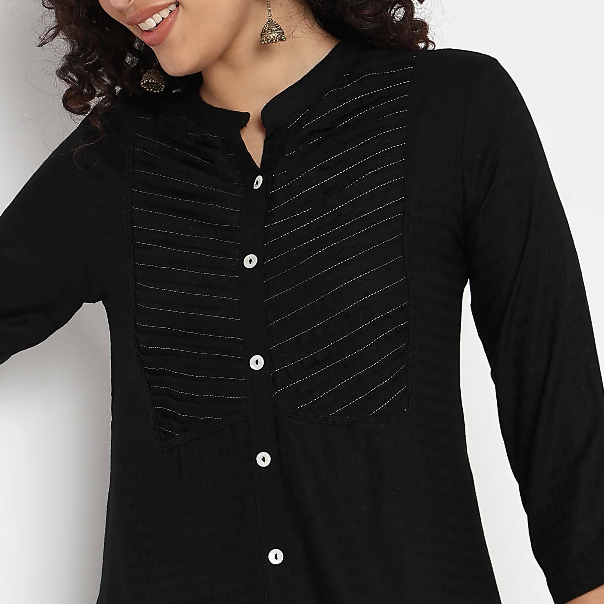 Embroidered Band Neck Kurta With Highlight Of Sequence Work - Image 10