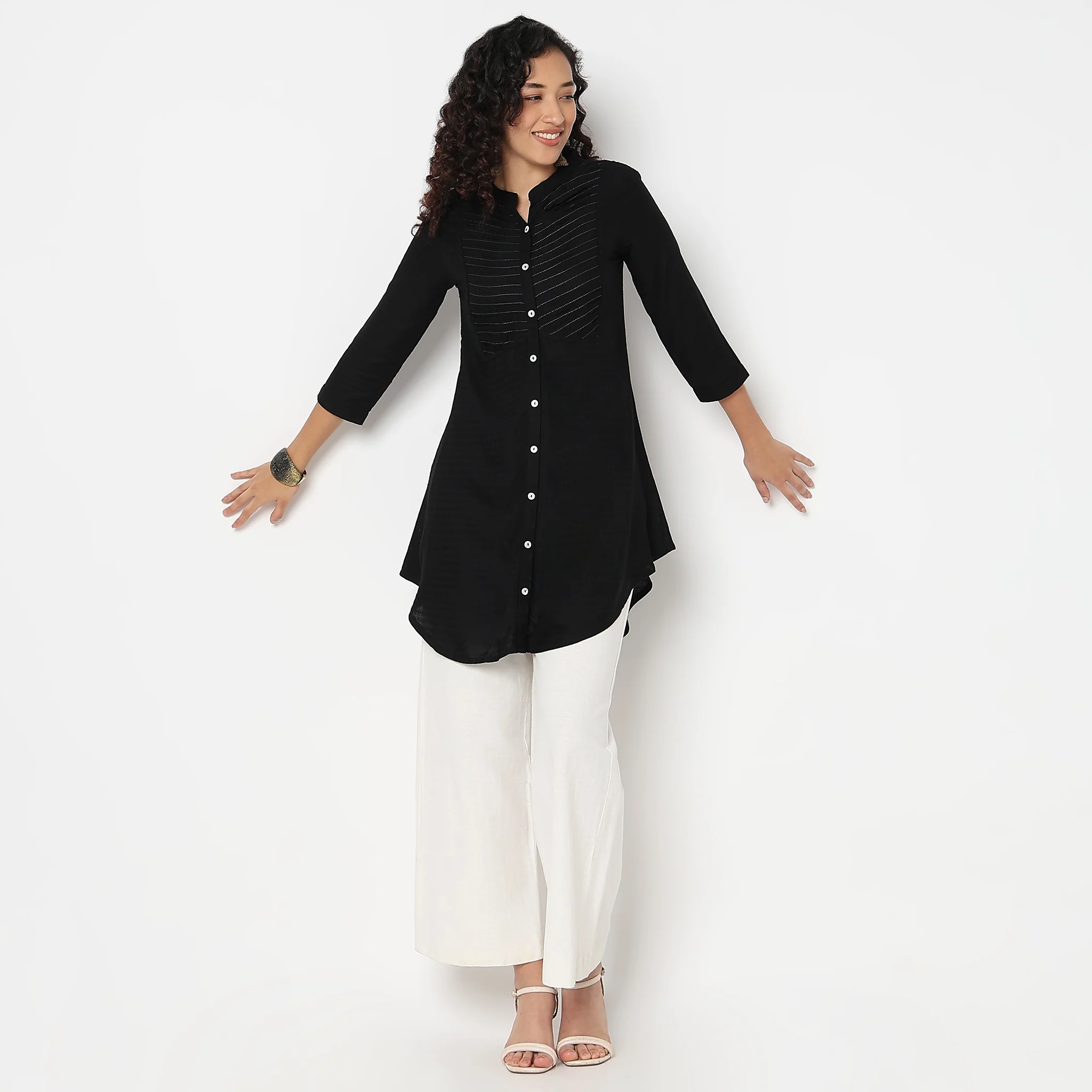 Embroidered Band Neck Kurta With Highlight Of Sequence Work - Image 6